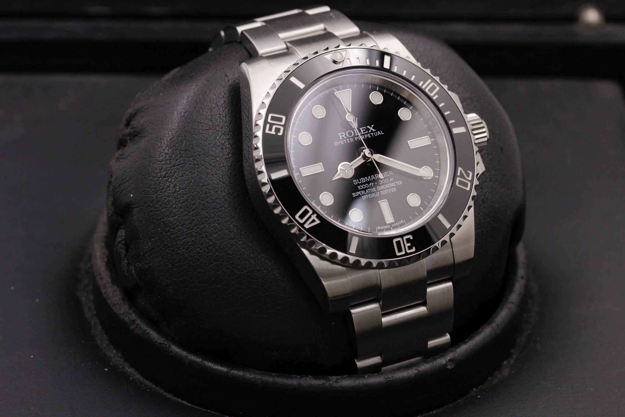 Watch Image 10