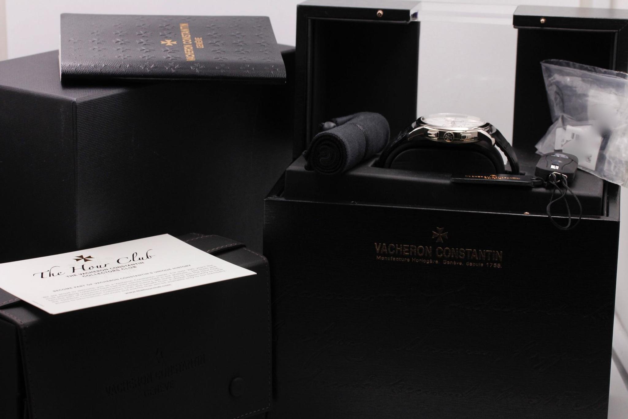 Watch Image 12