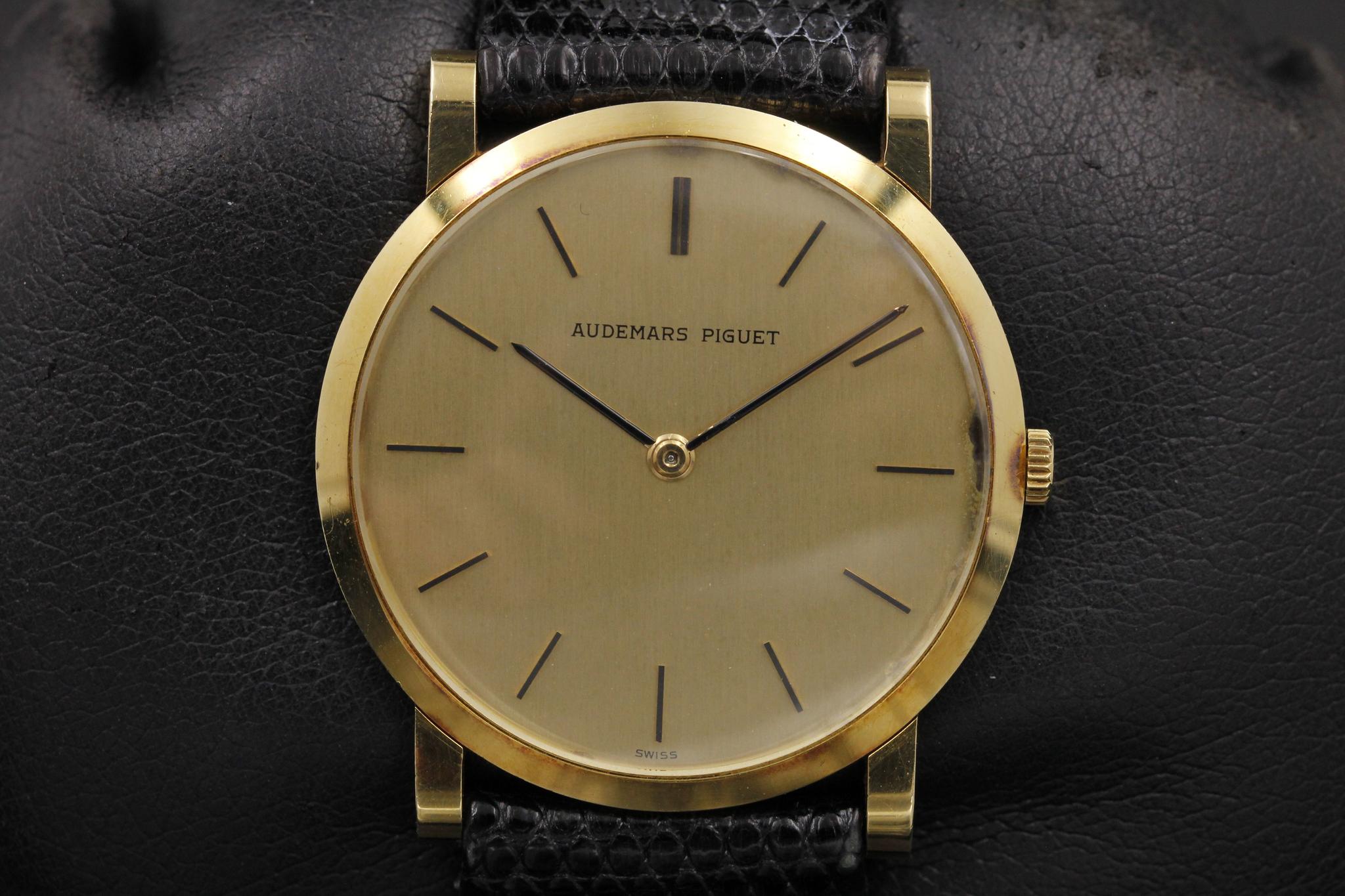 Watch Image 2