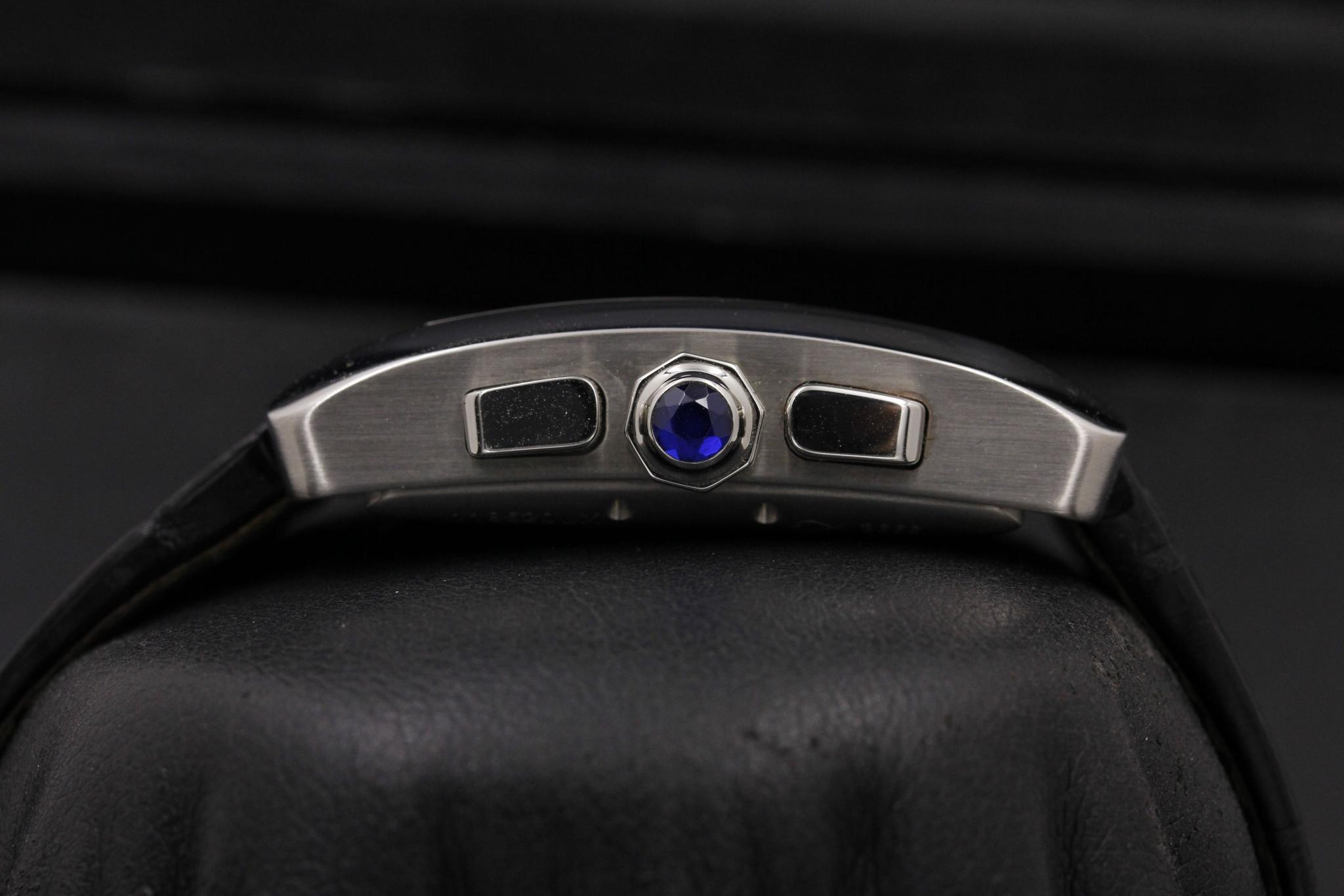 Watch Image 3