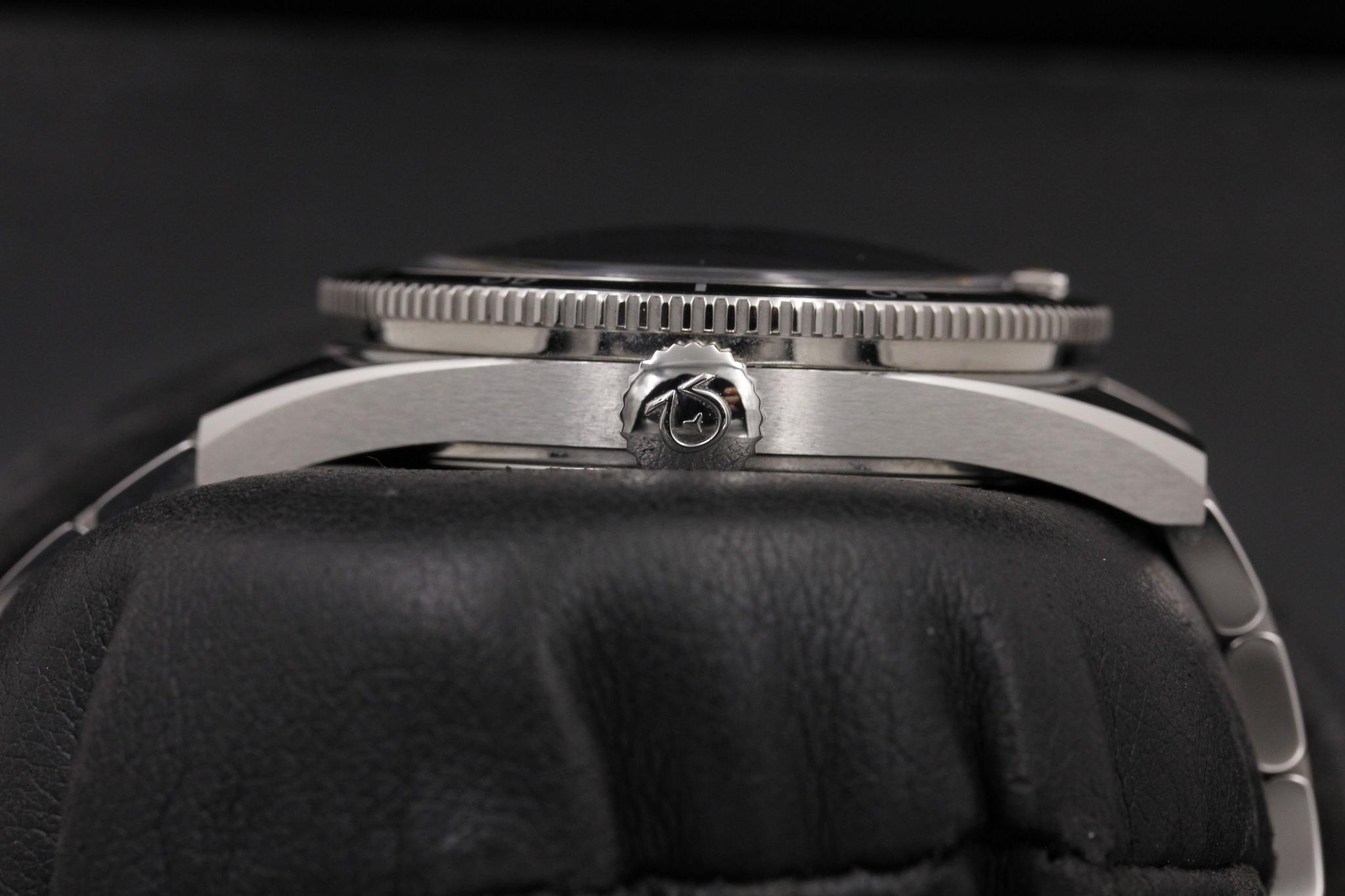 Watch Image 3