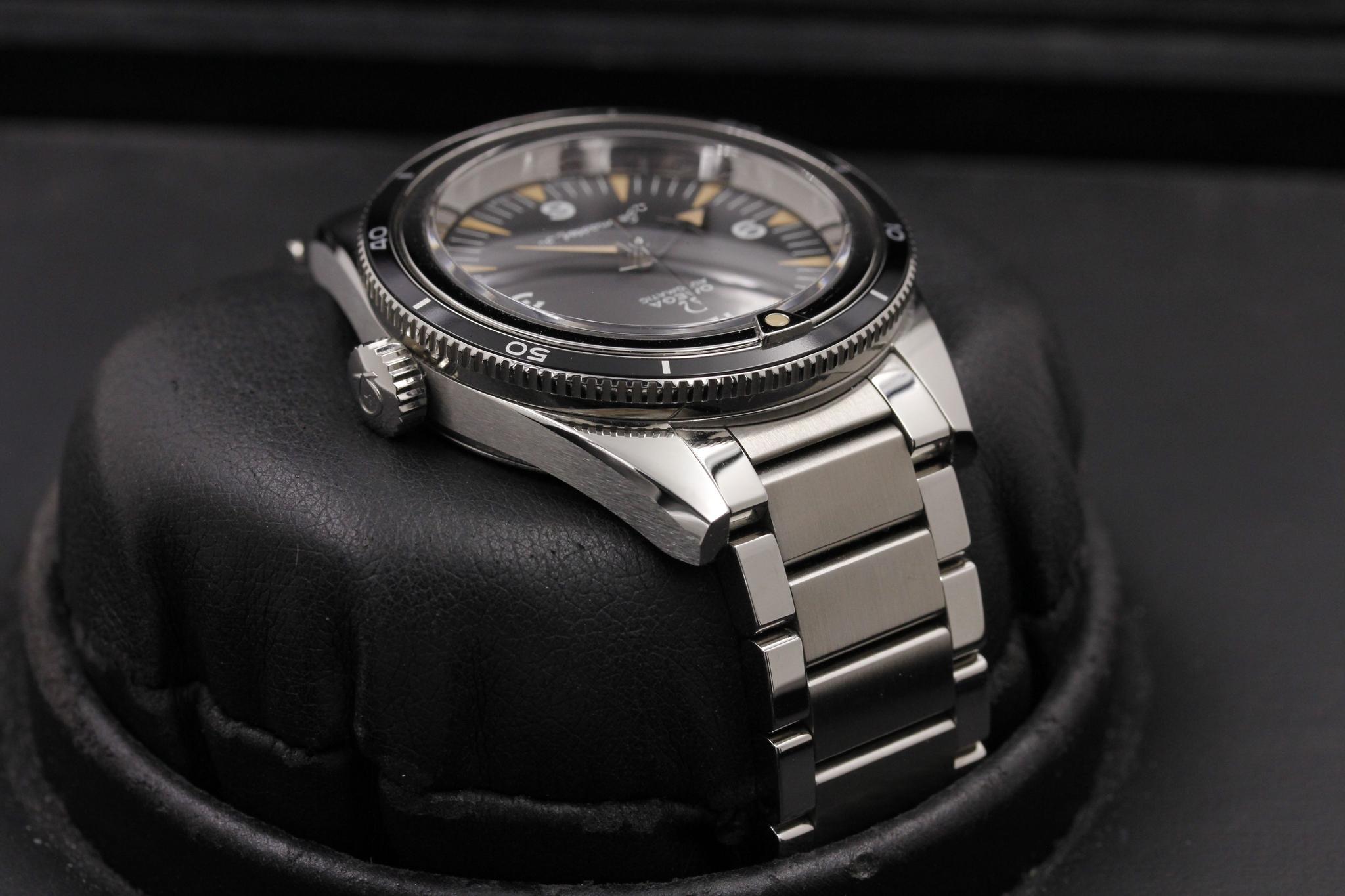 Watch Image 4