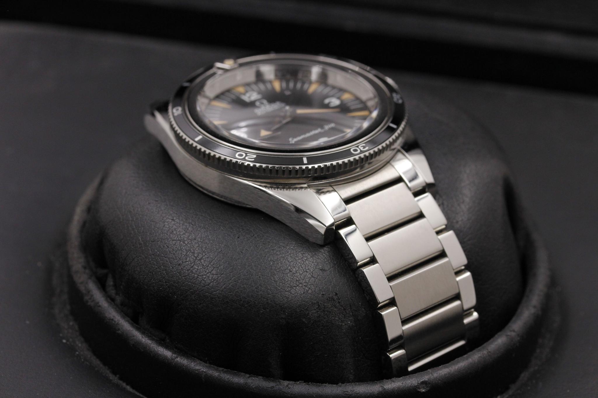 Watch Image 6