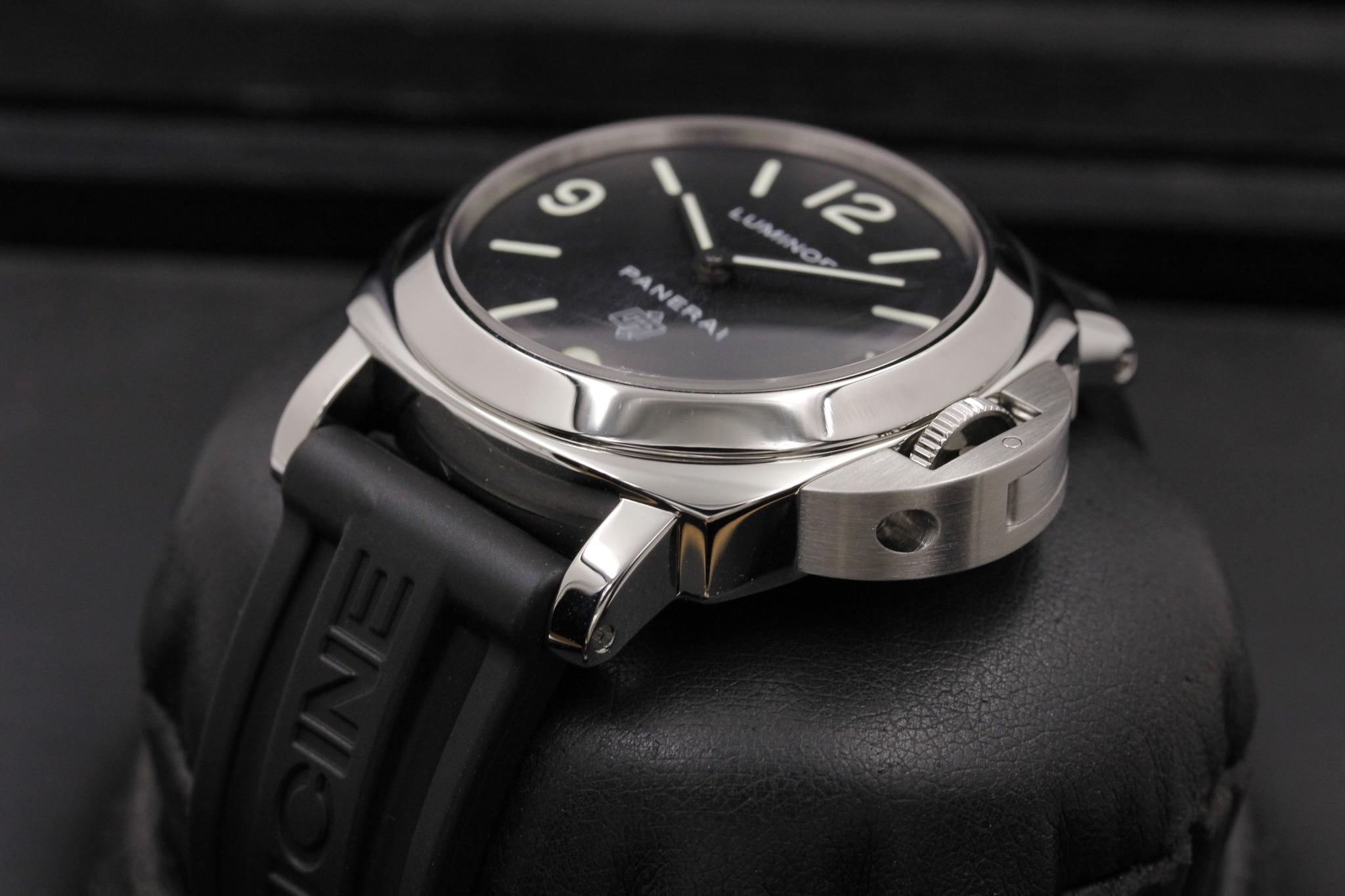 Watch Image 2