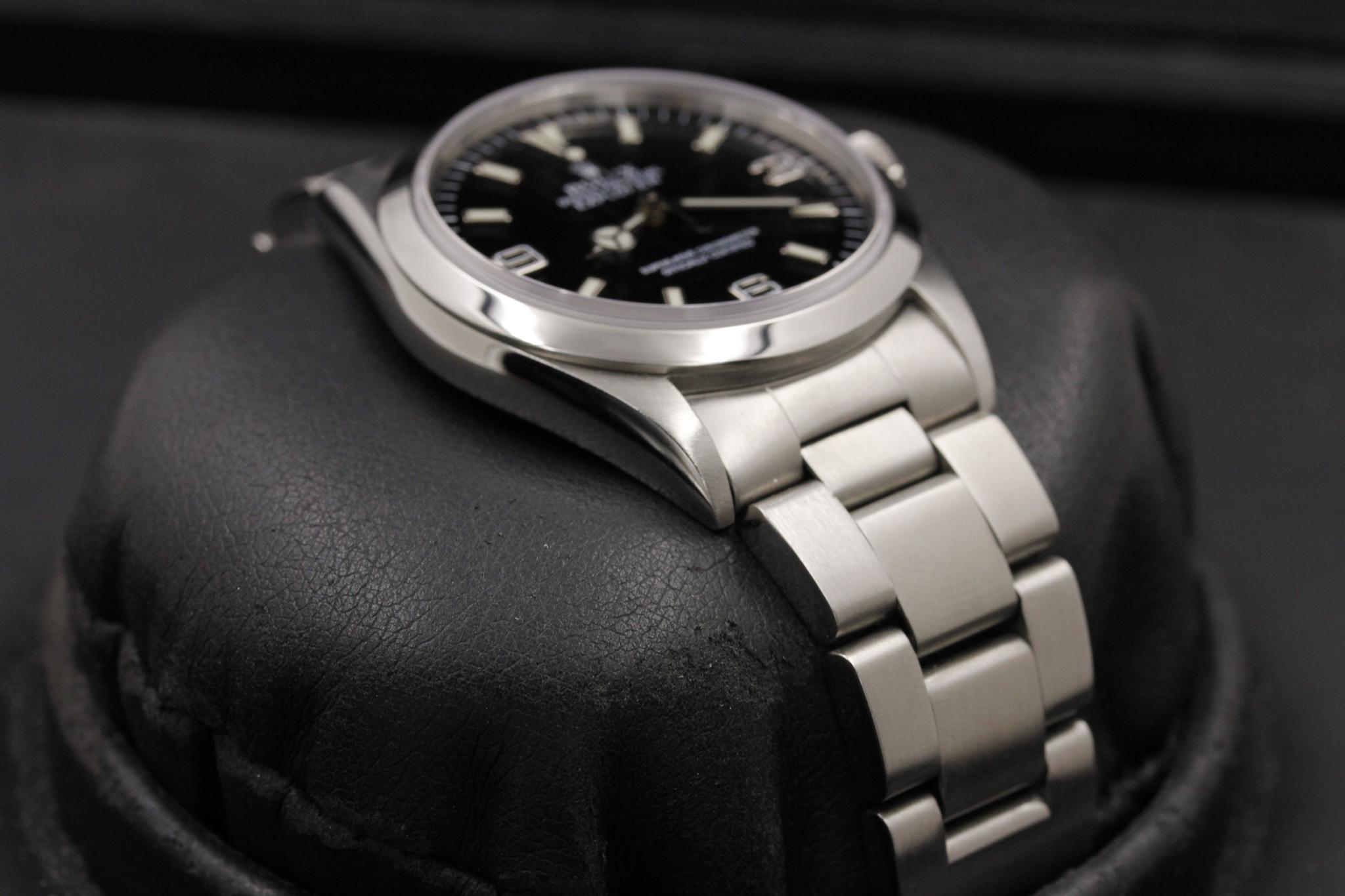 Watch Image 6