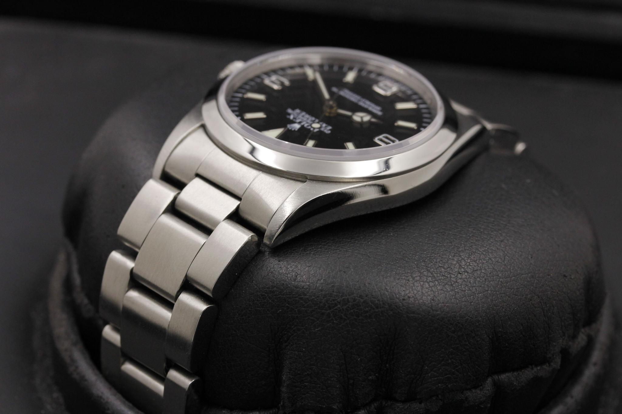 Watch Image 5