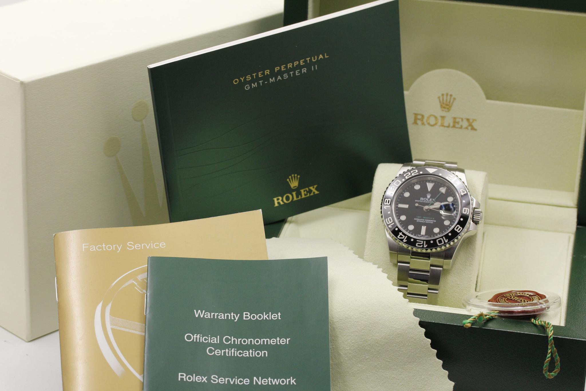 Watch Image 11