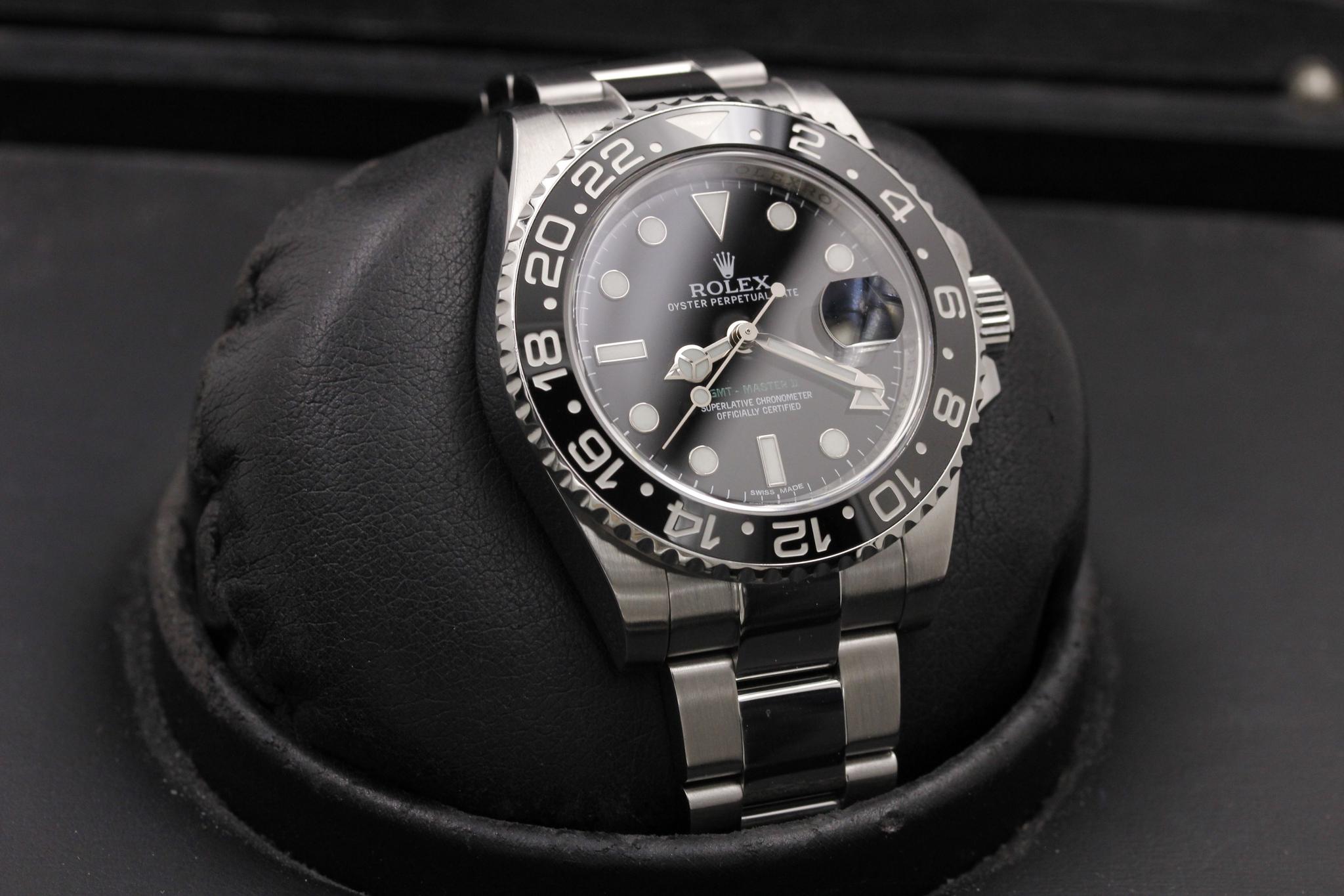 Watch Image 10