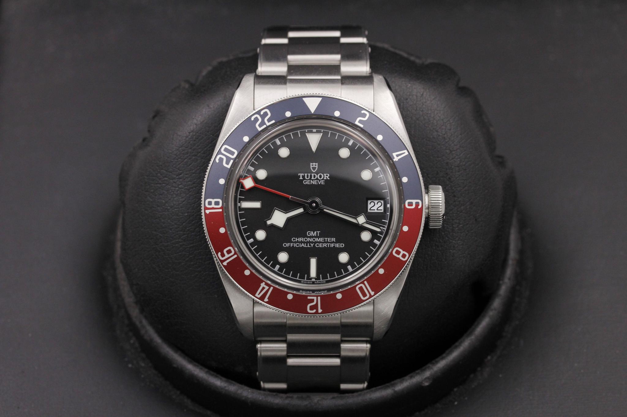 Watch Image 1