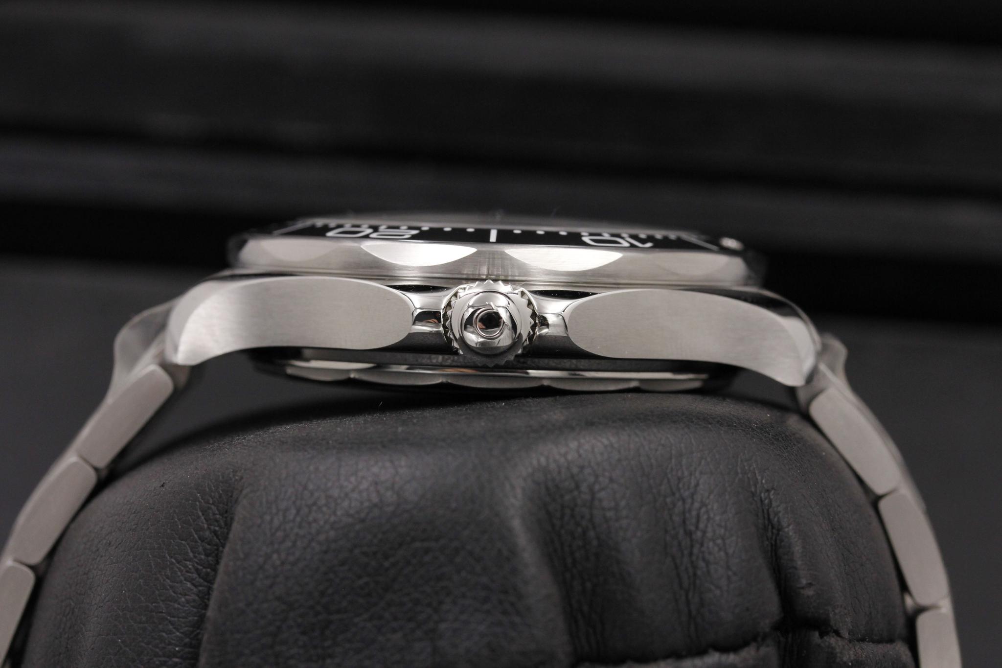 Watch Image 3