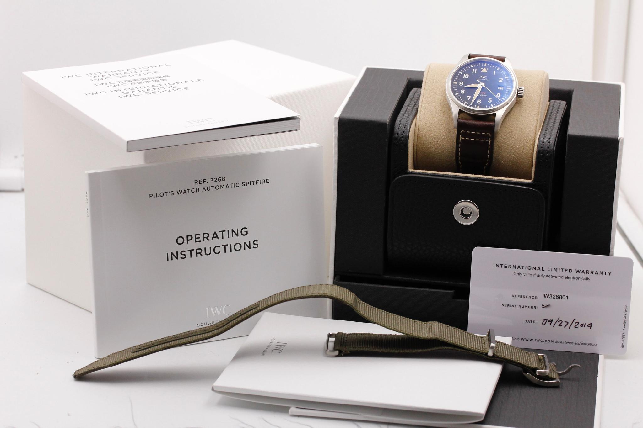 Watch Image 11