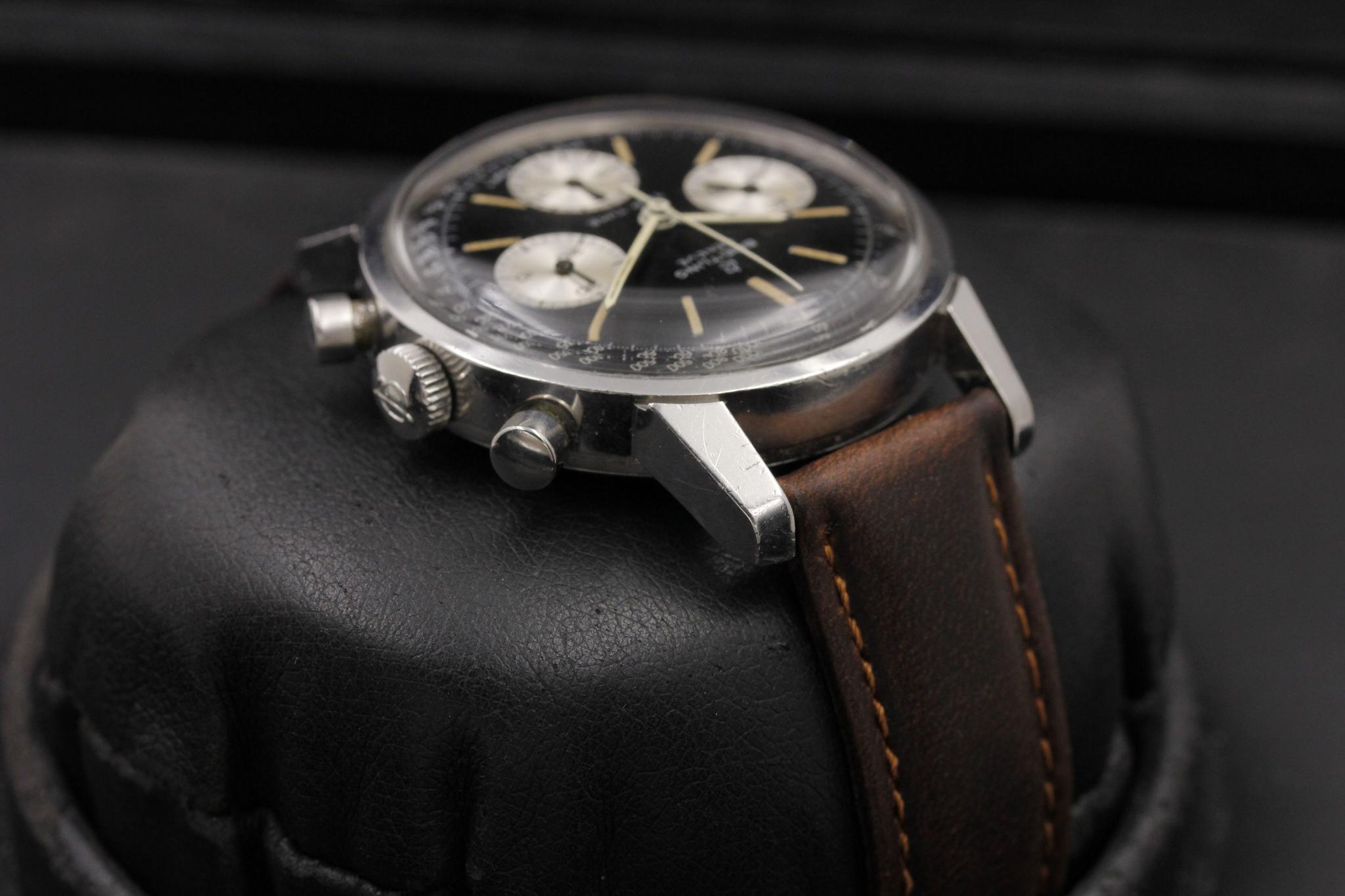 Watch Image 5