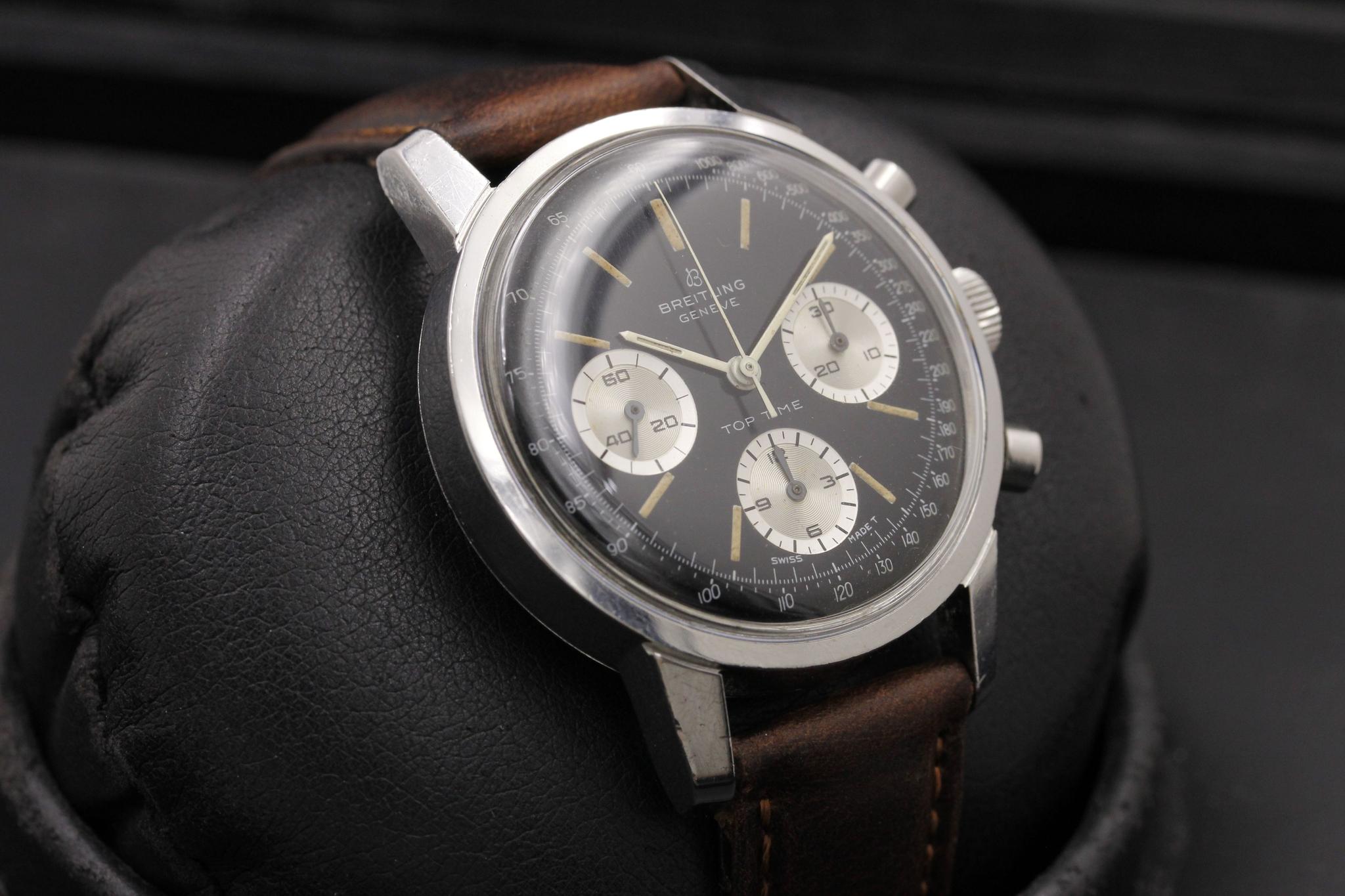 Watch Image 11