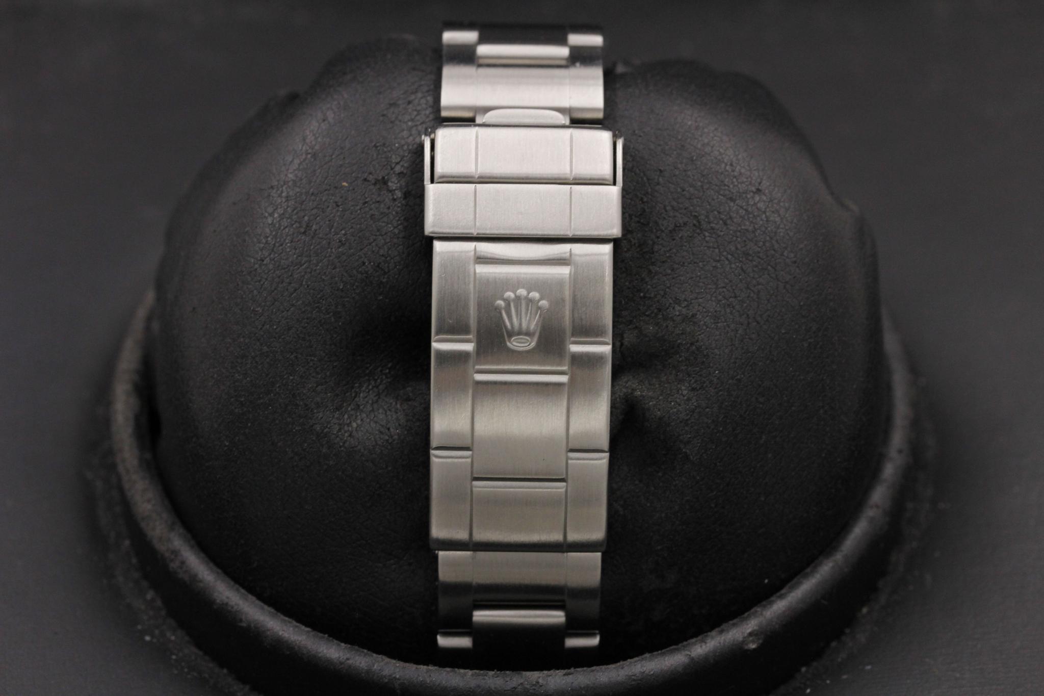 Watch Image 8