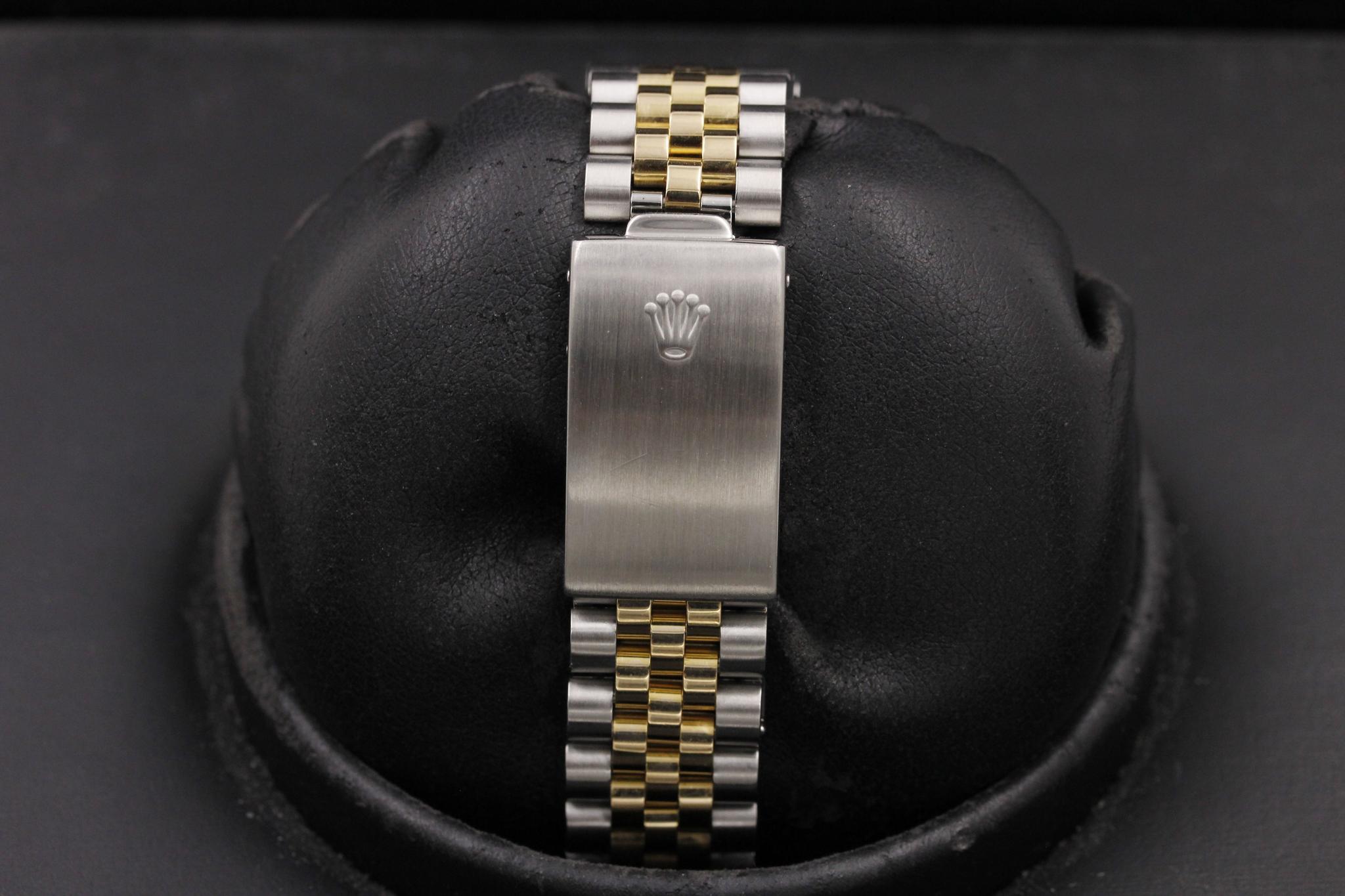Watch Image 8