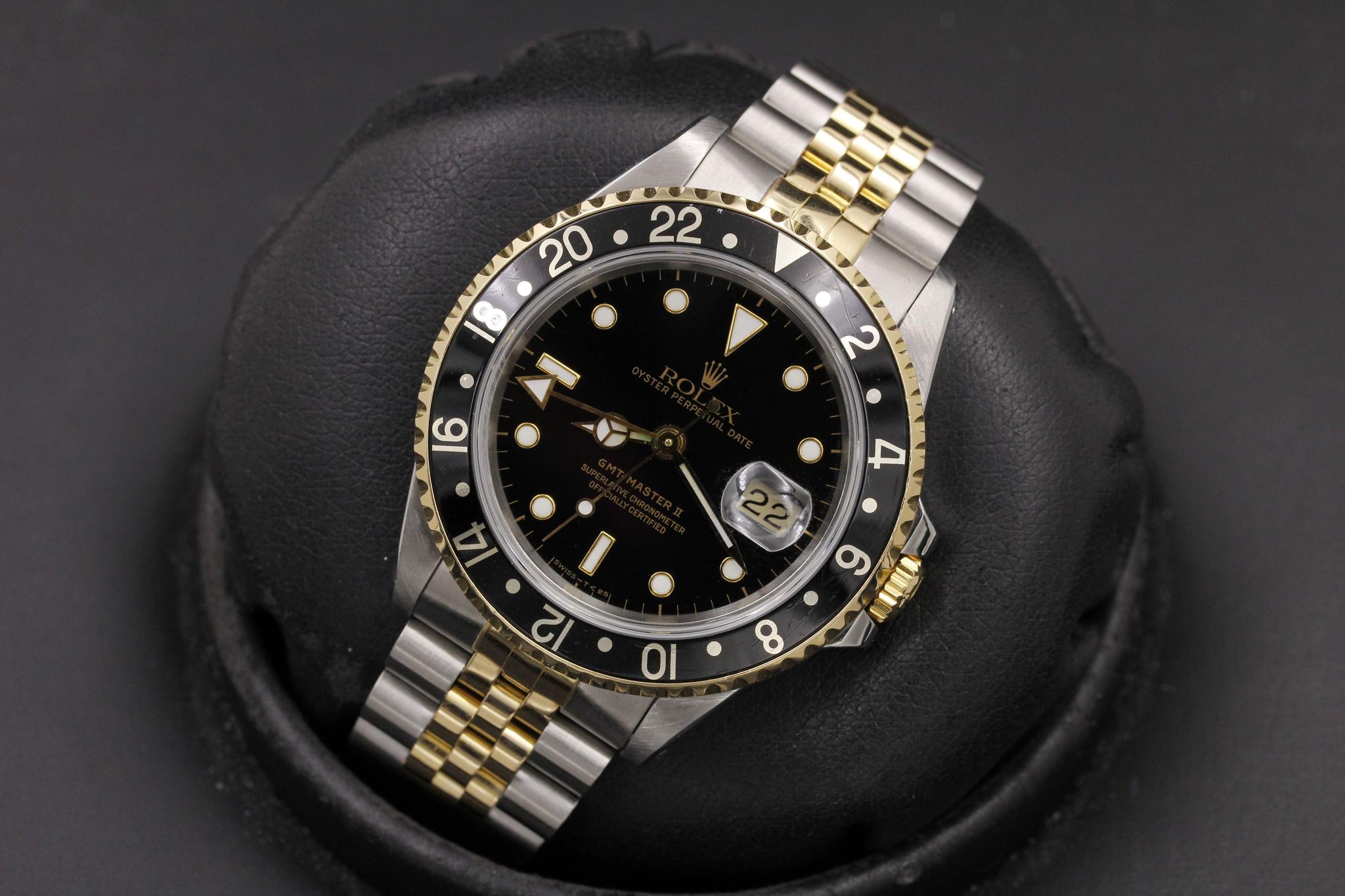 Watch Image 10
