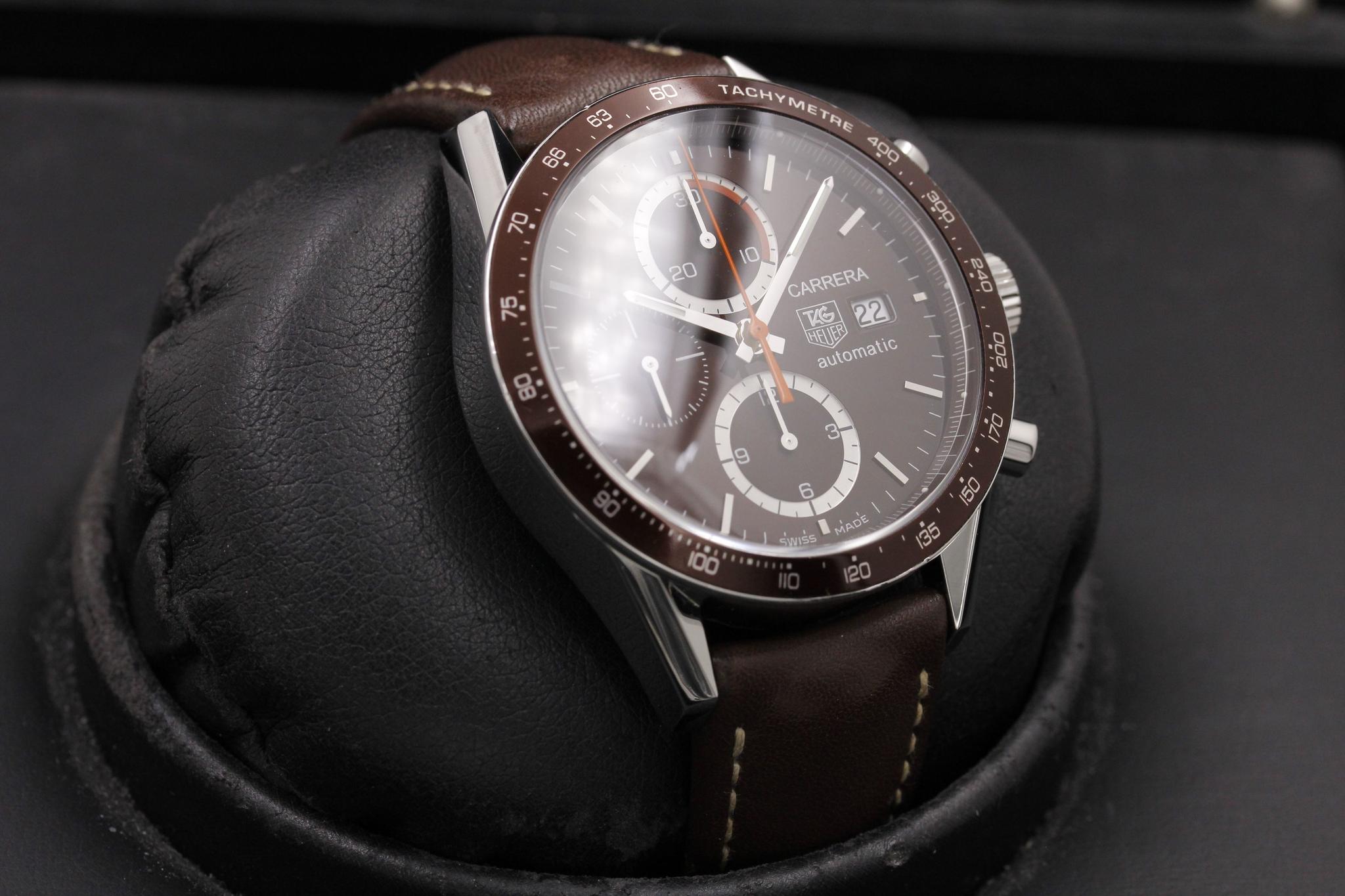 Watch Image 10