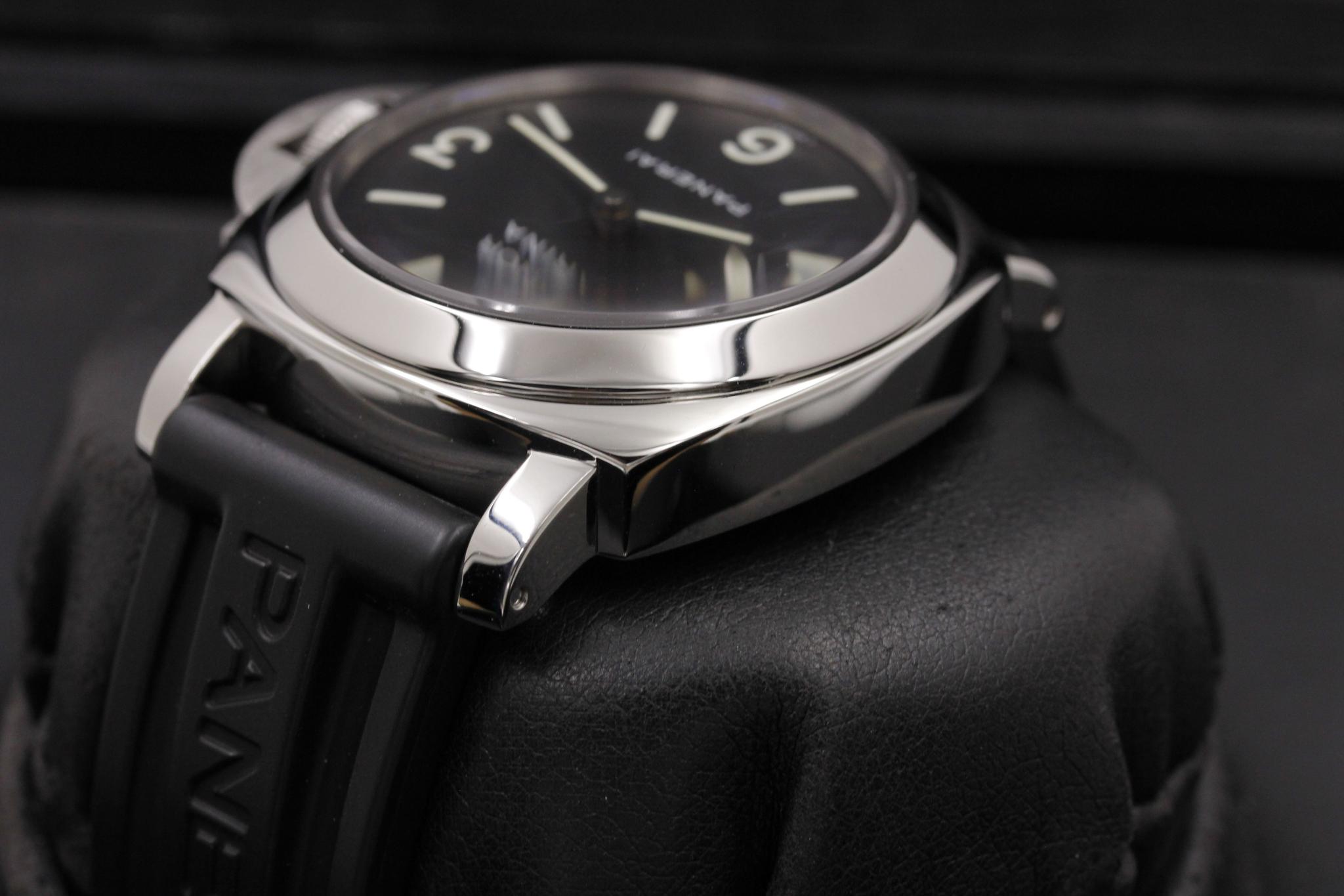 Watch Image 5