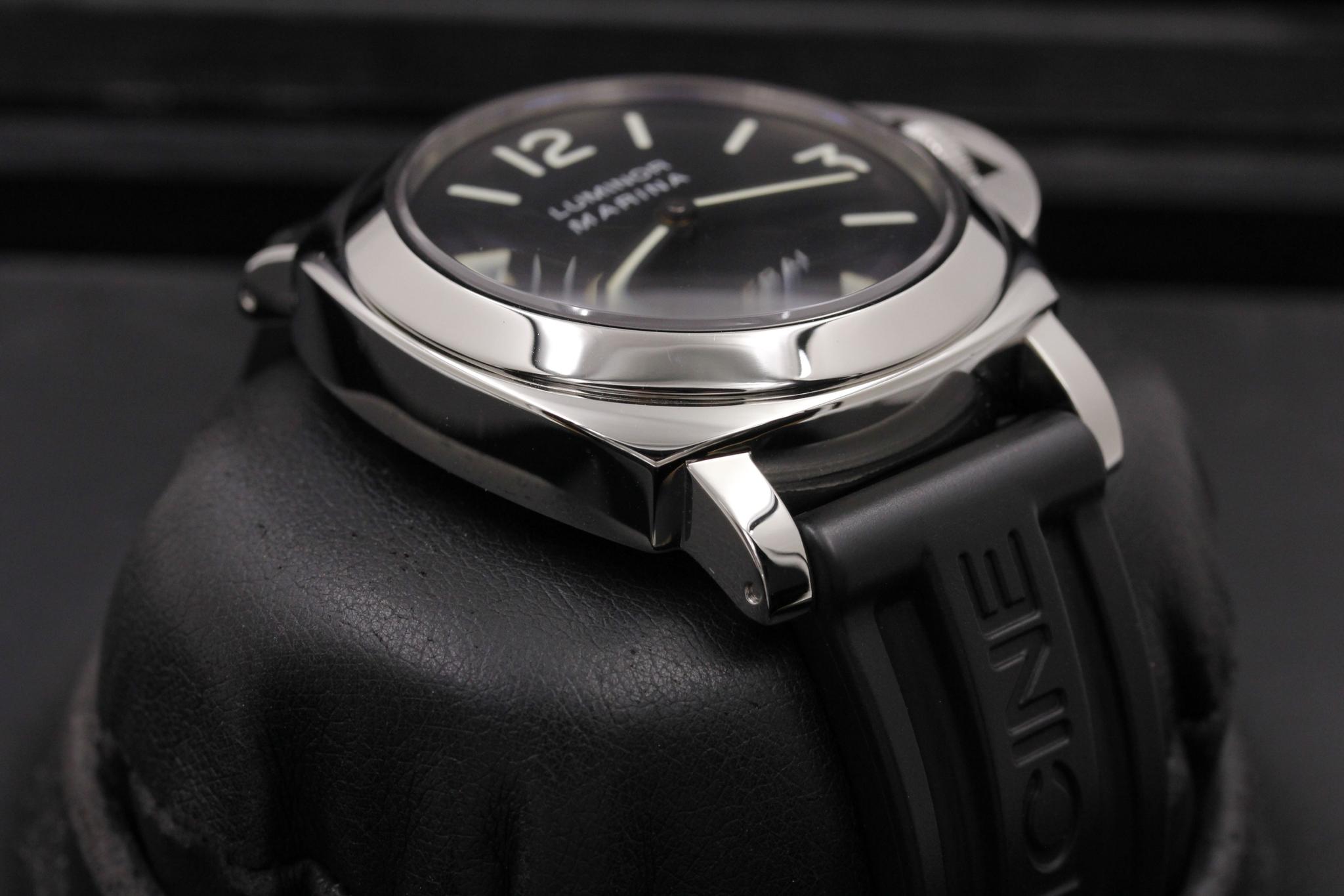 Watch Image 6