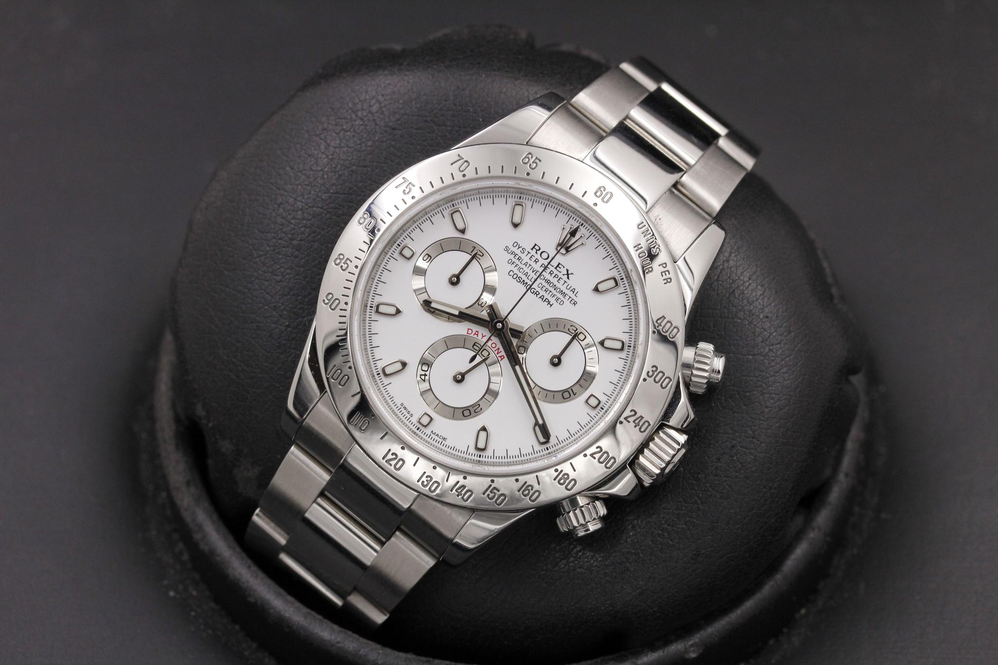 Watch Image 9