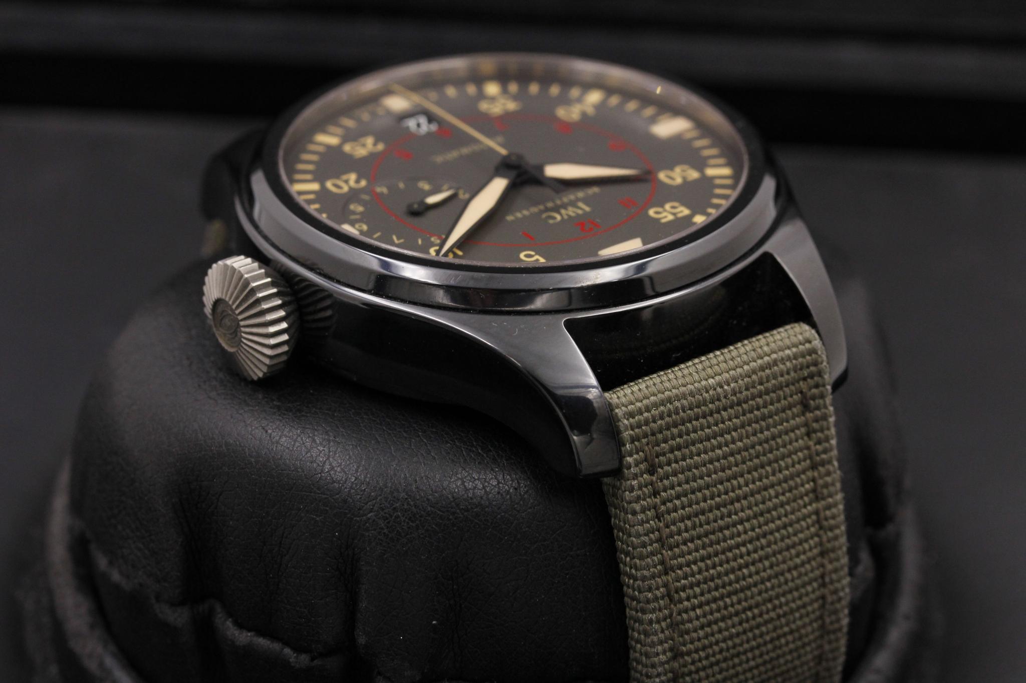 Watch Image 4