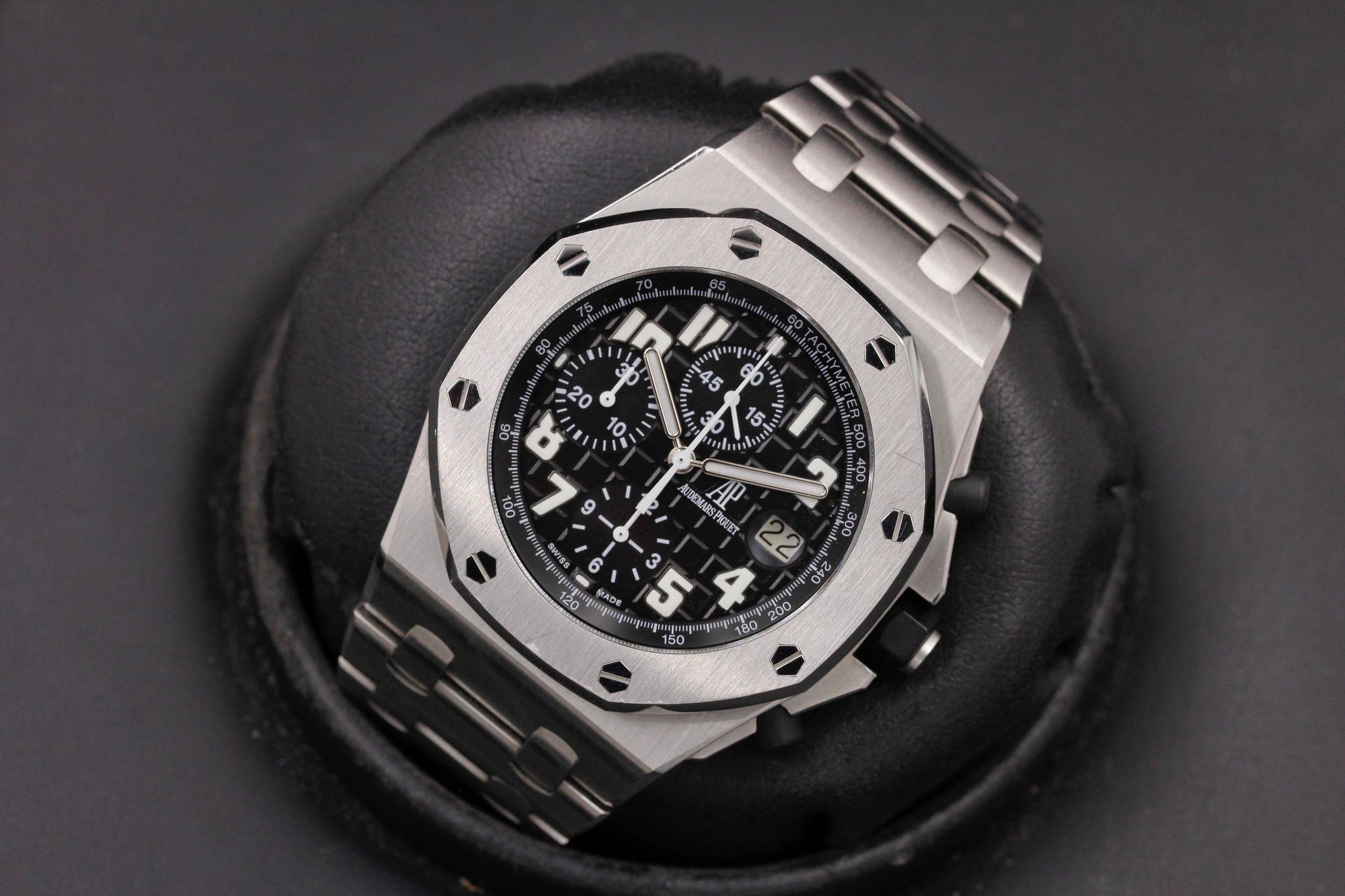 Watch Image 9
