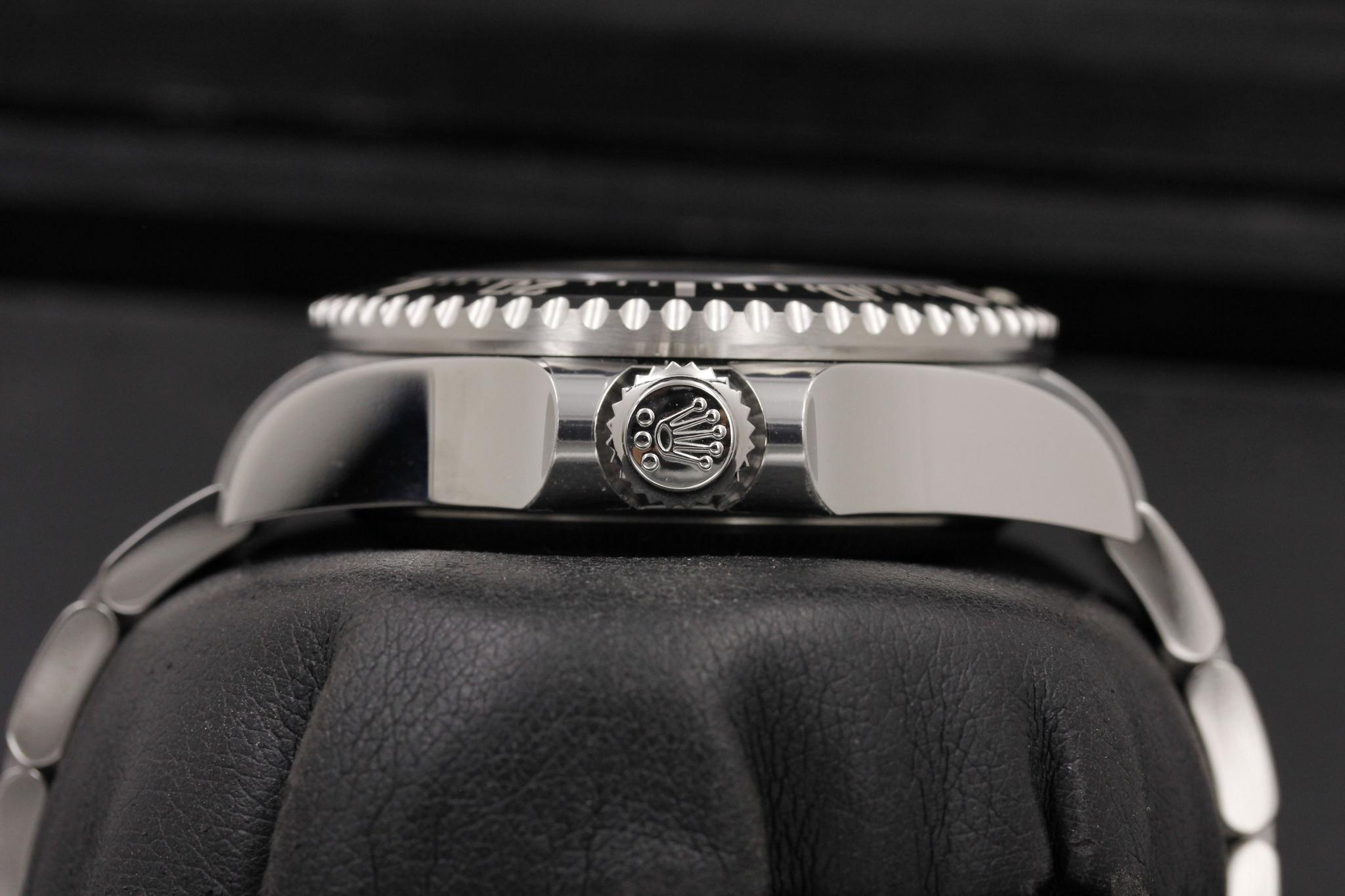 Watch Image 3