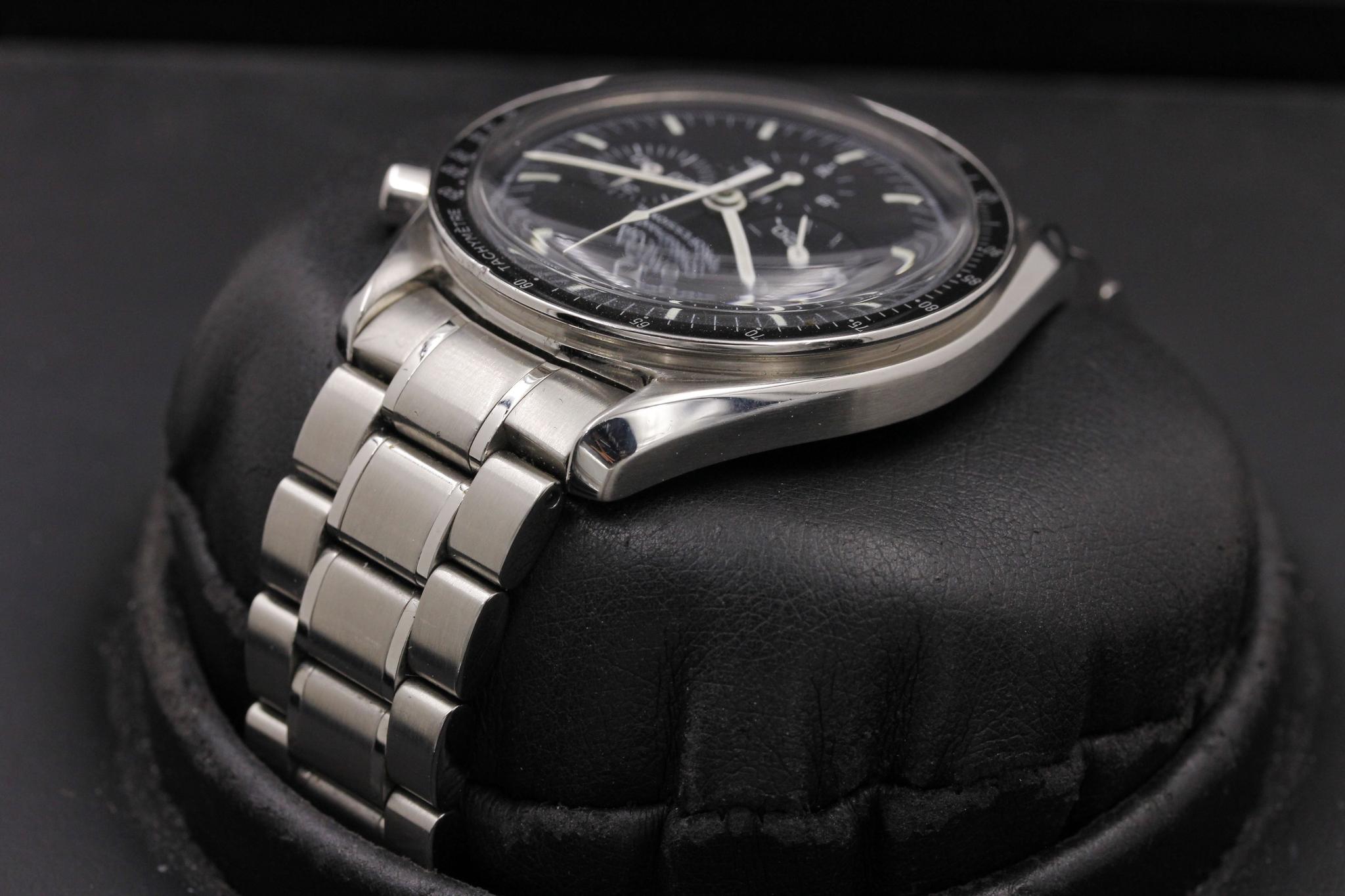 Watch Image 6