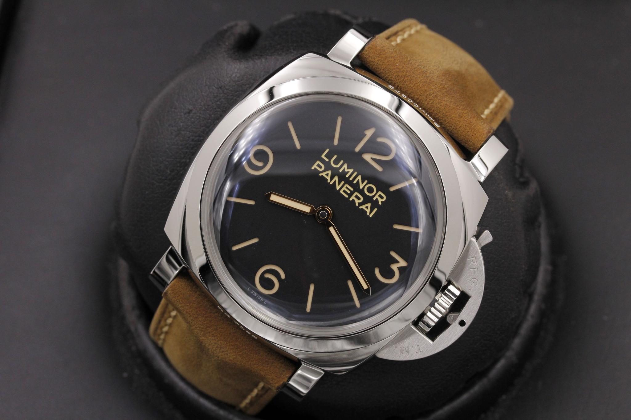 Watch Image 9