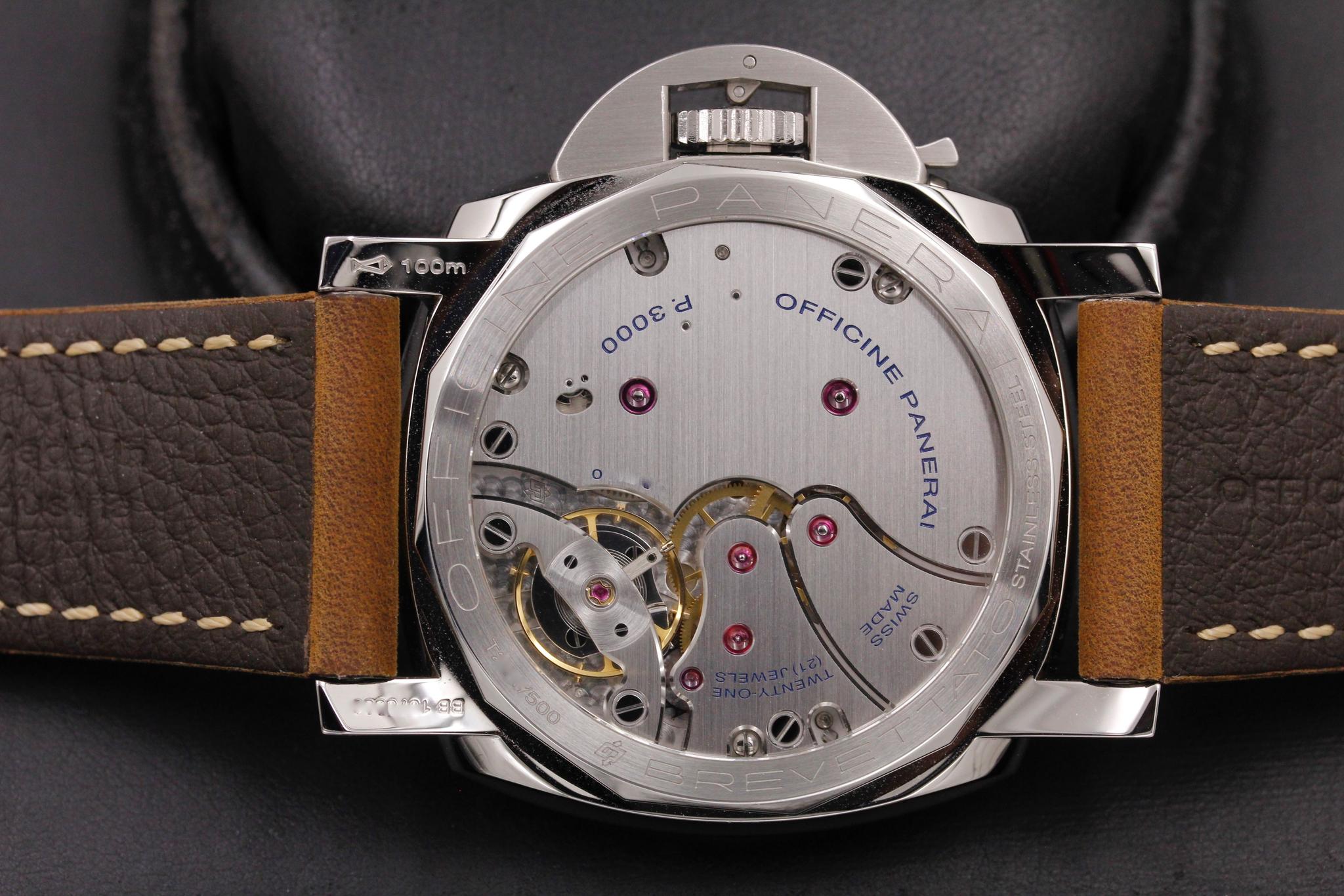 Watch Image 7