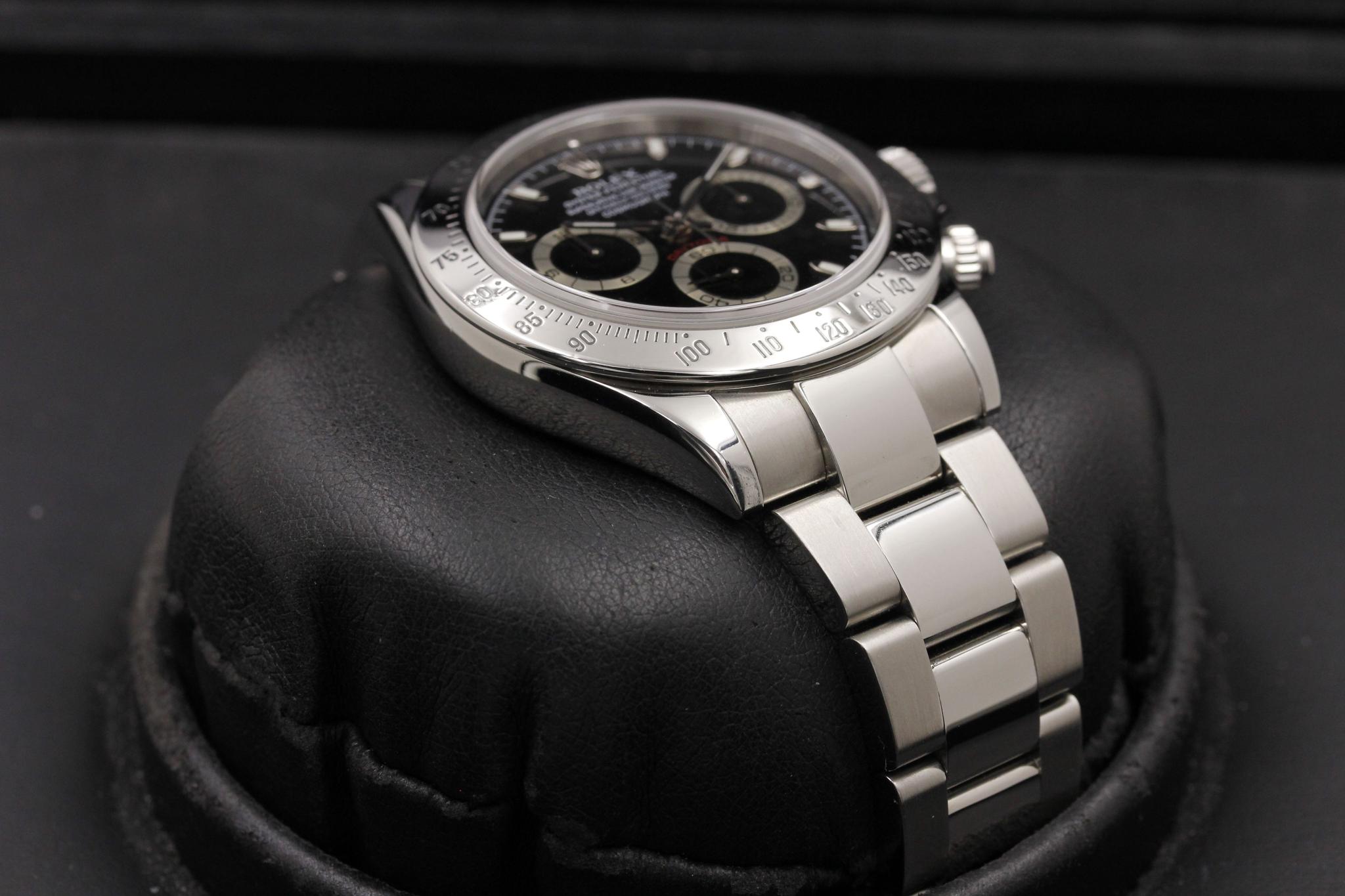 Watch Image 6