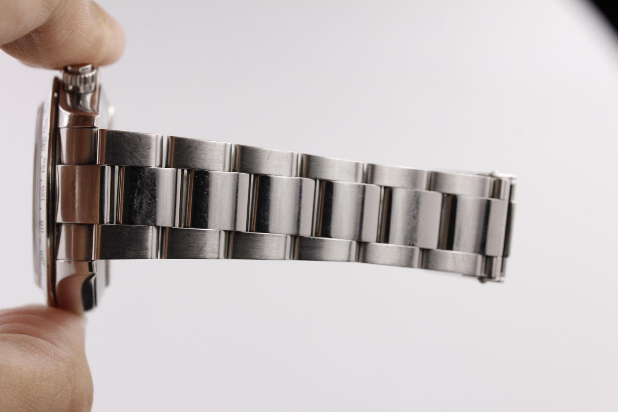 Watch Image 8