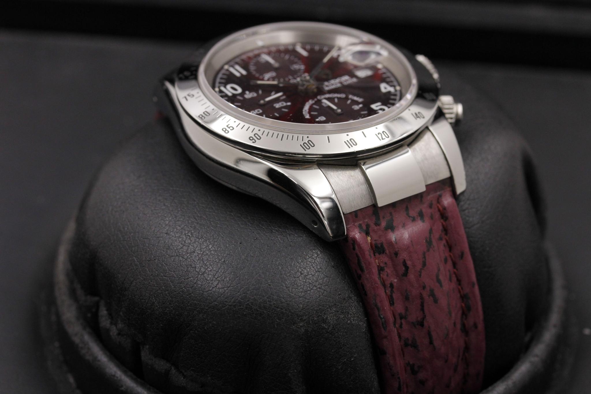 Watch Image 6