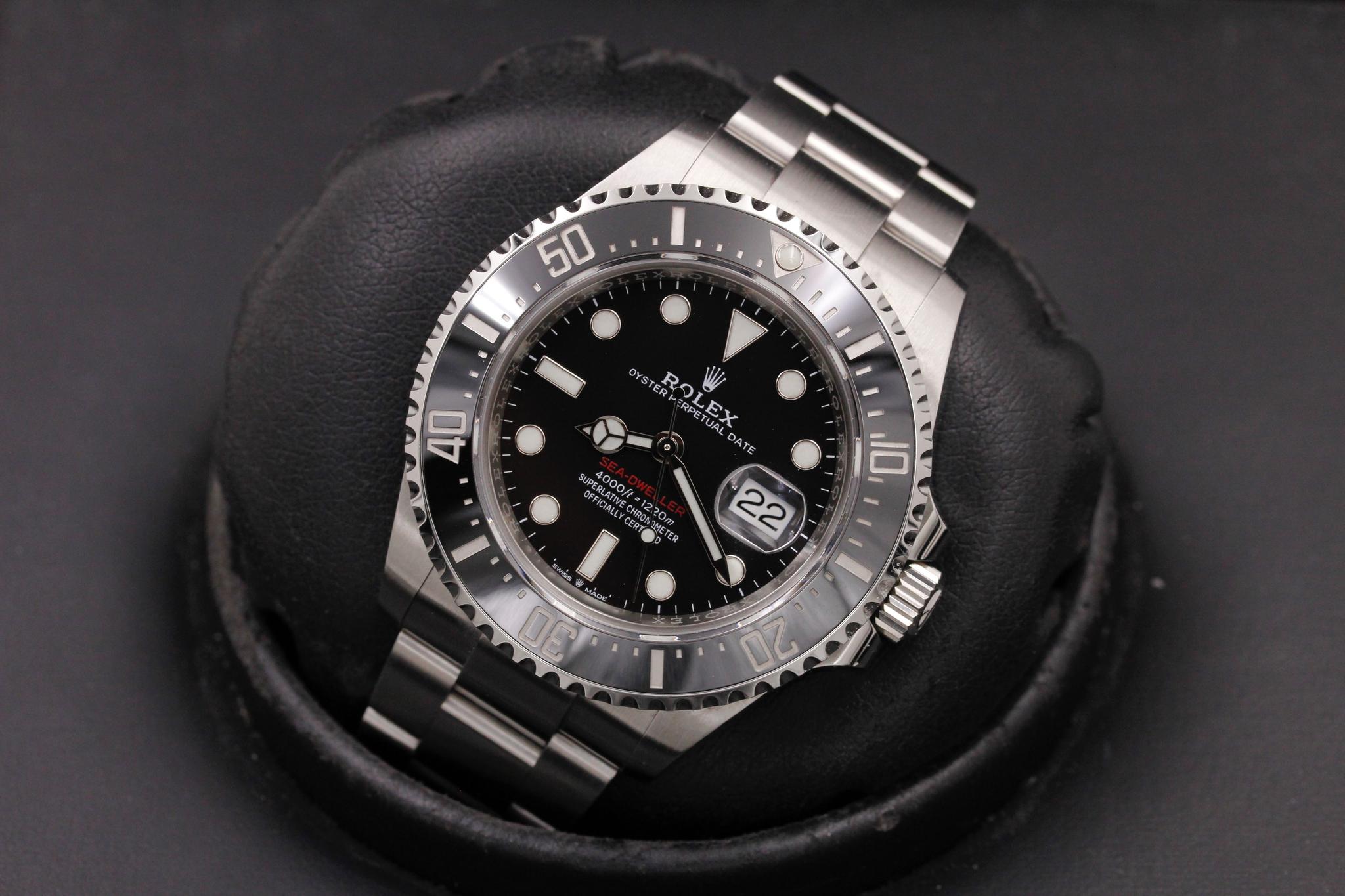 Watch Image 9