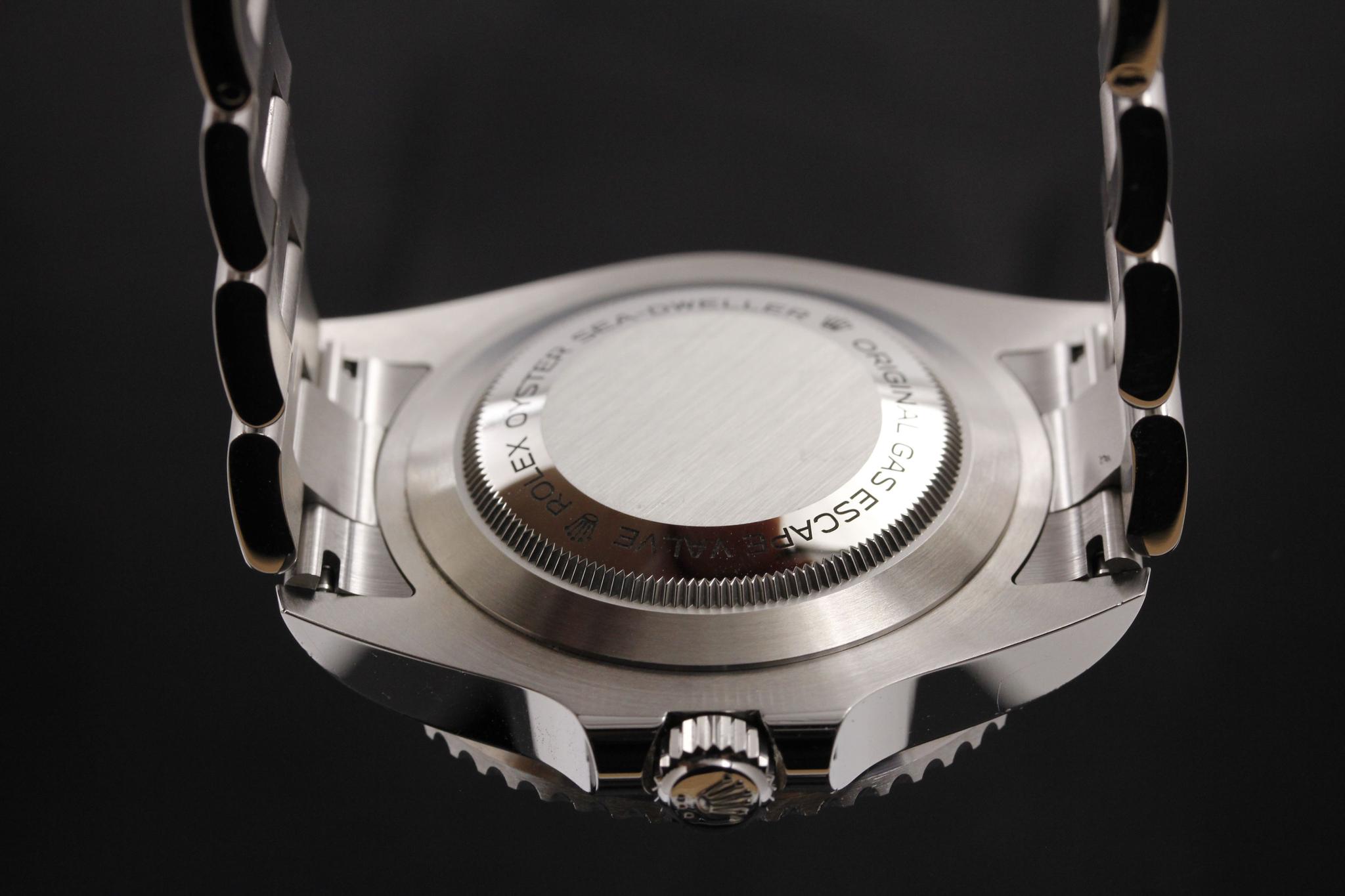 Watch Image 7