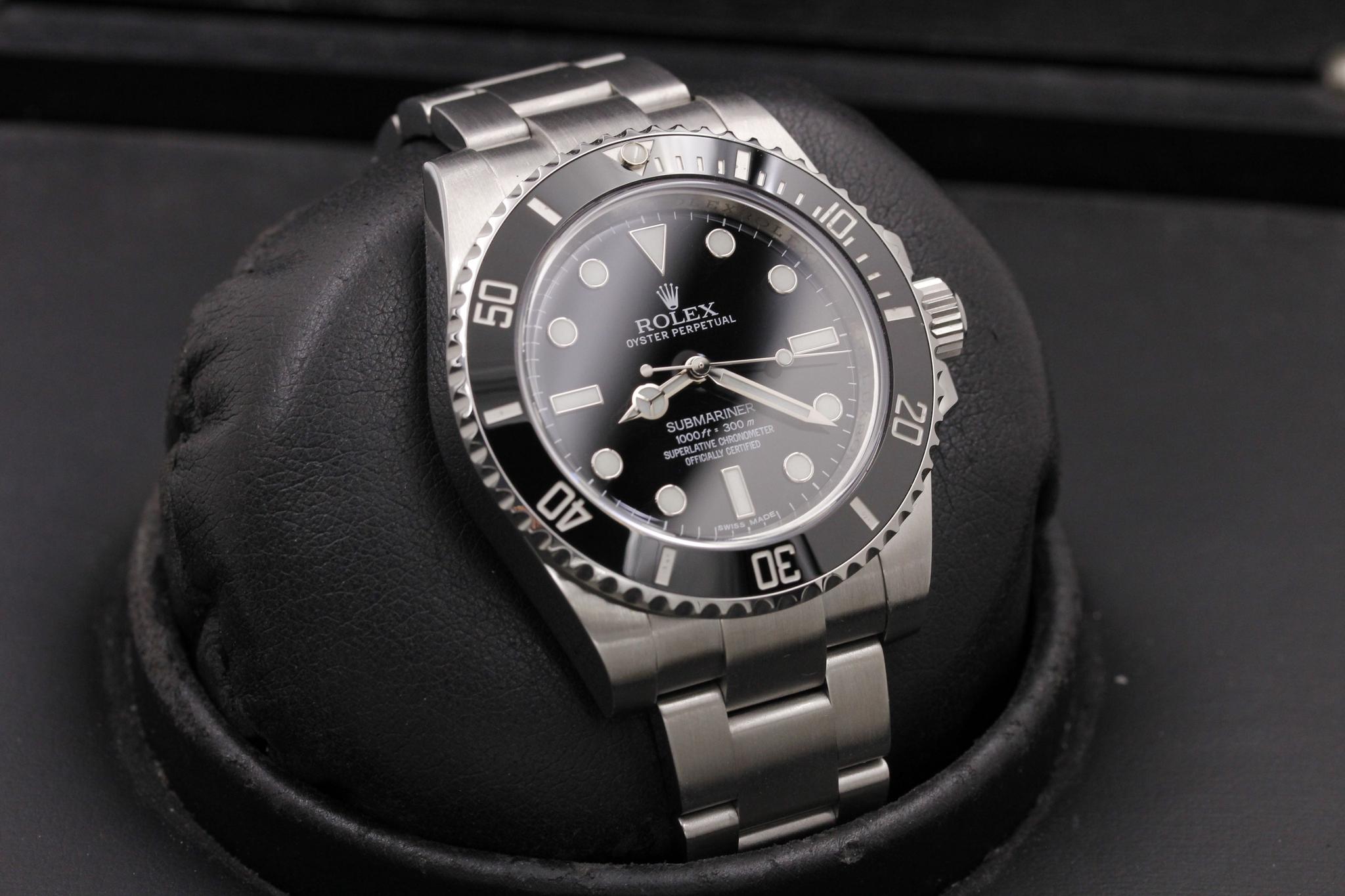 Watch Image 10