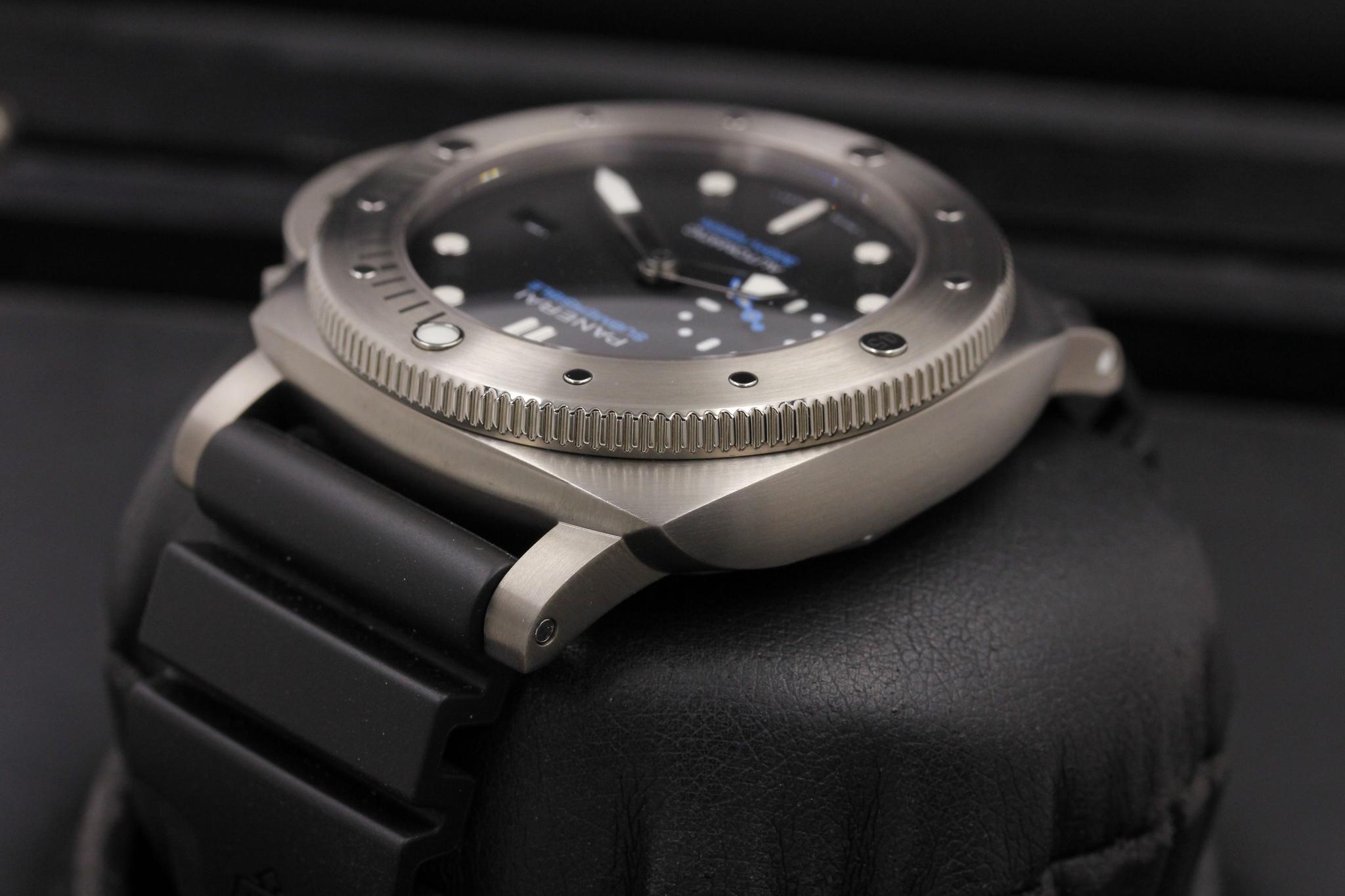 Watch Image 5