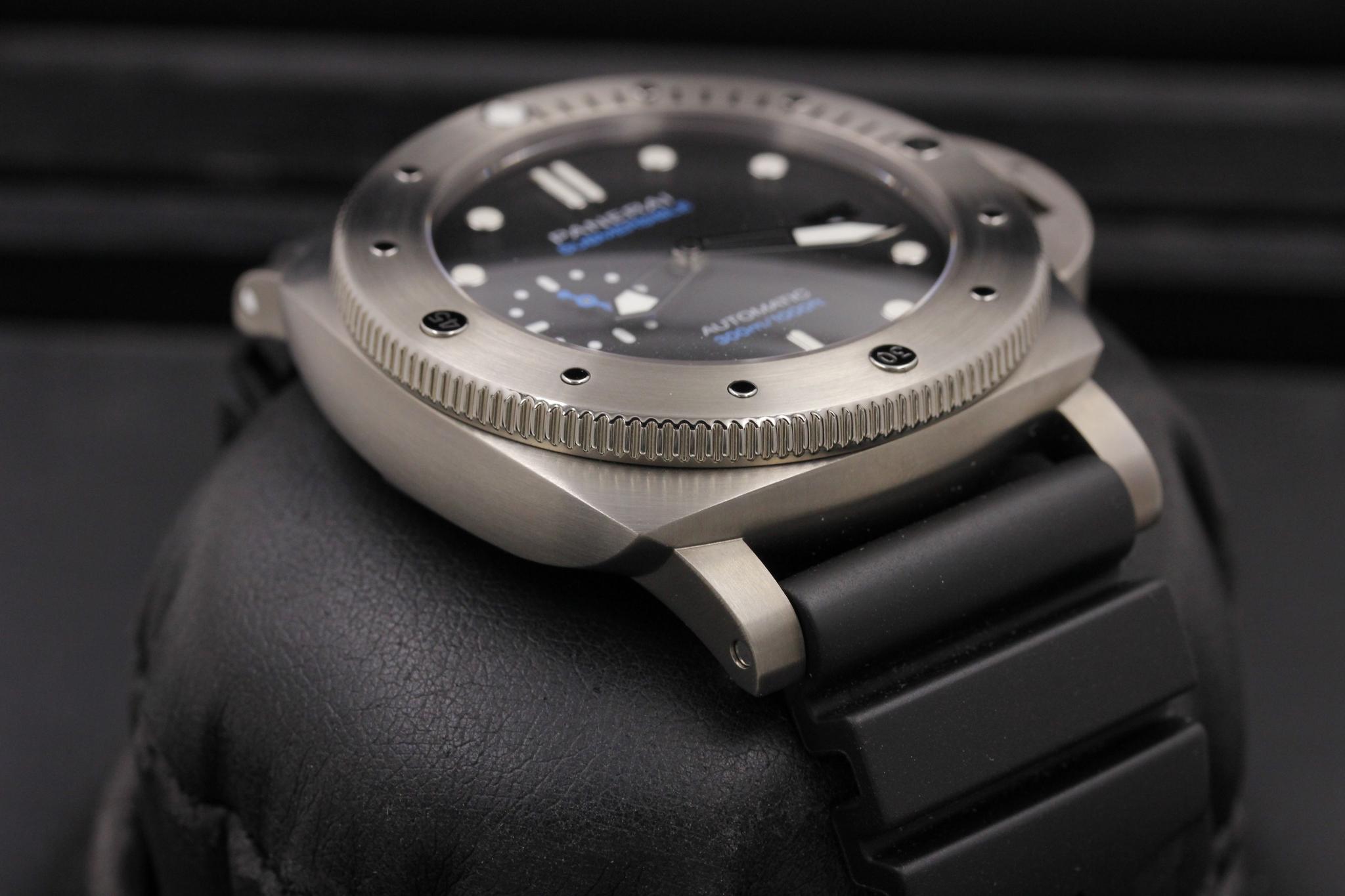 Watch Image 6