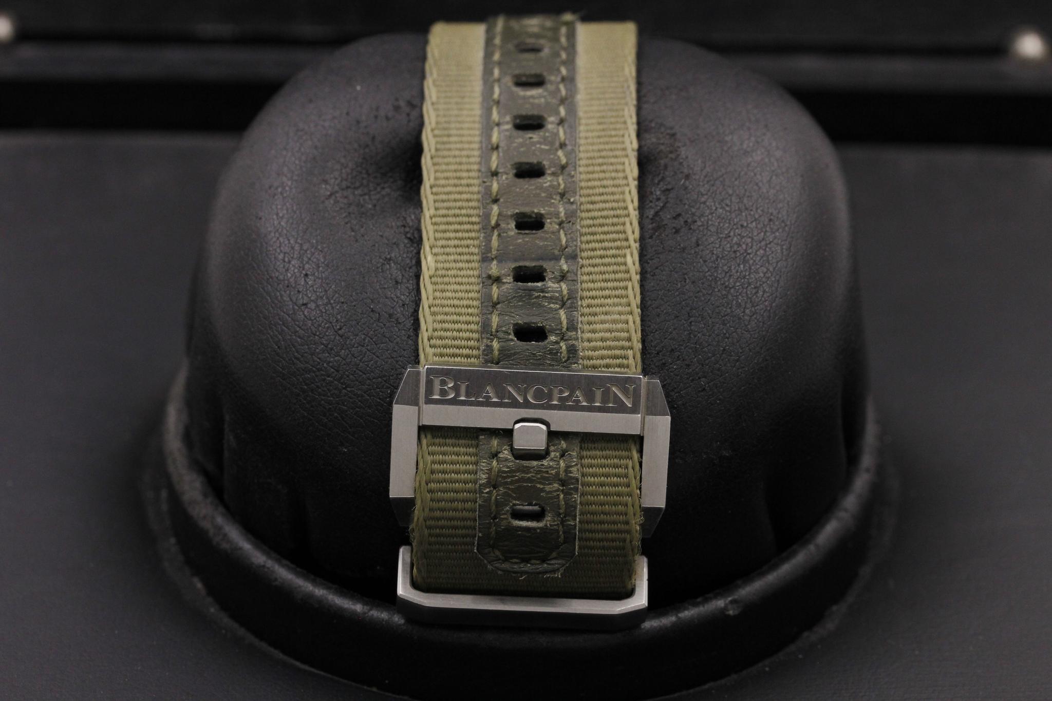 Watch Image 8