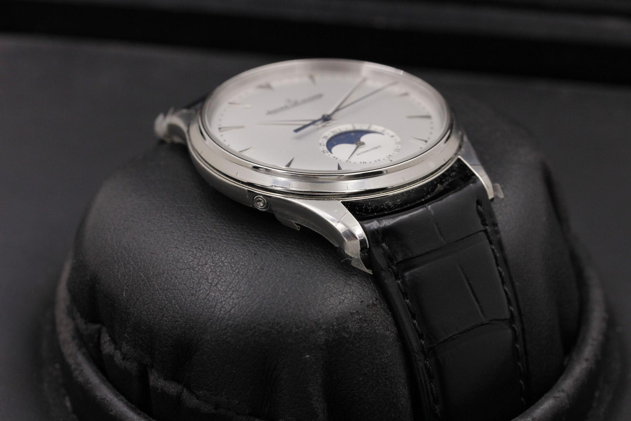 Watch Image 6