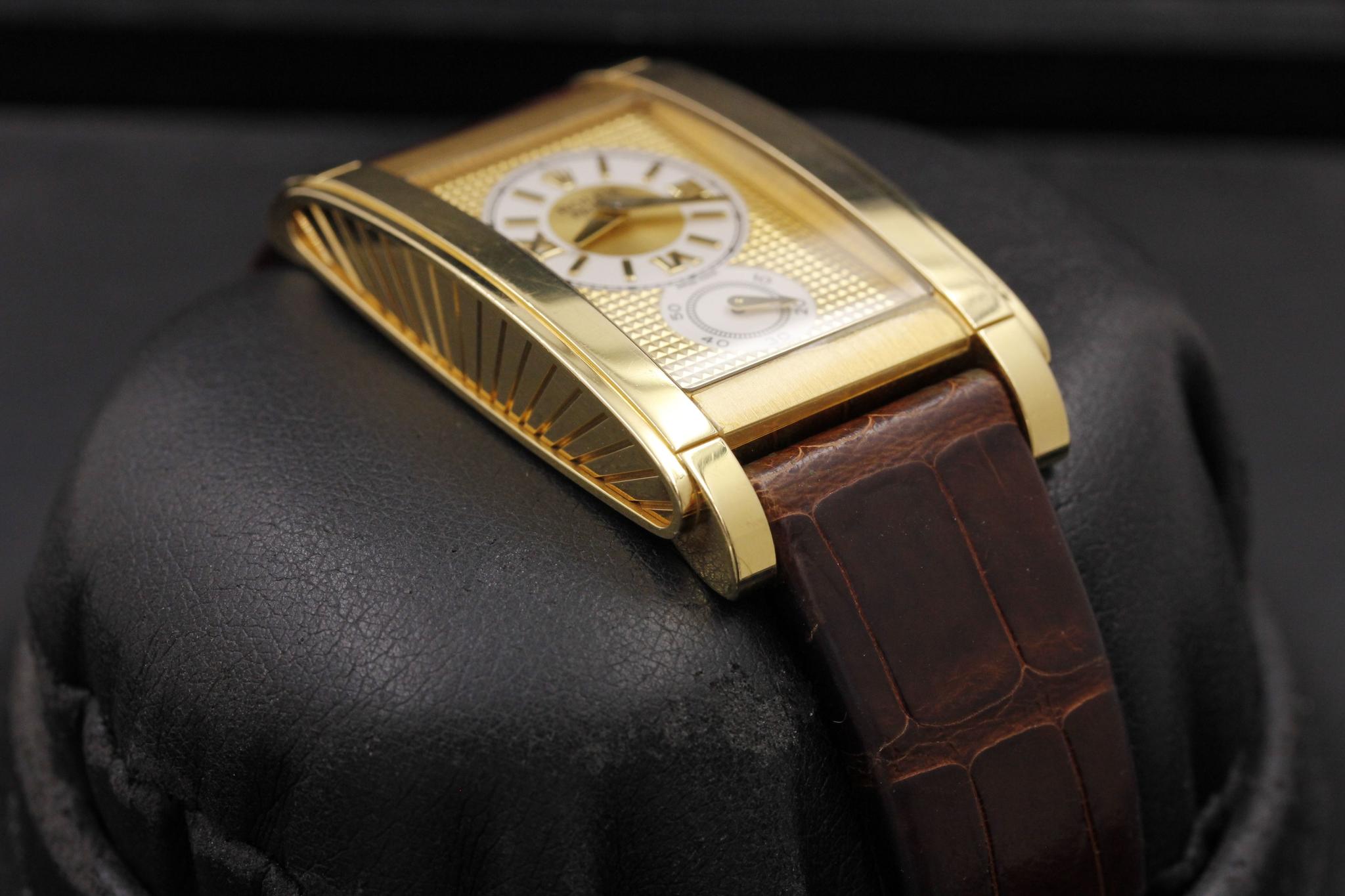 Watch Image 6