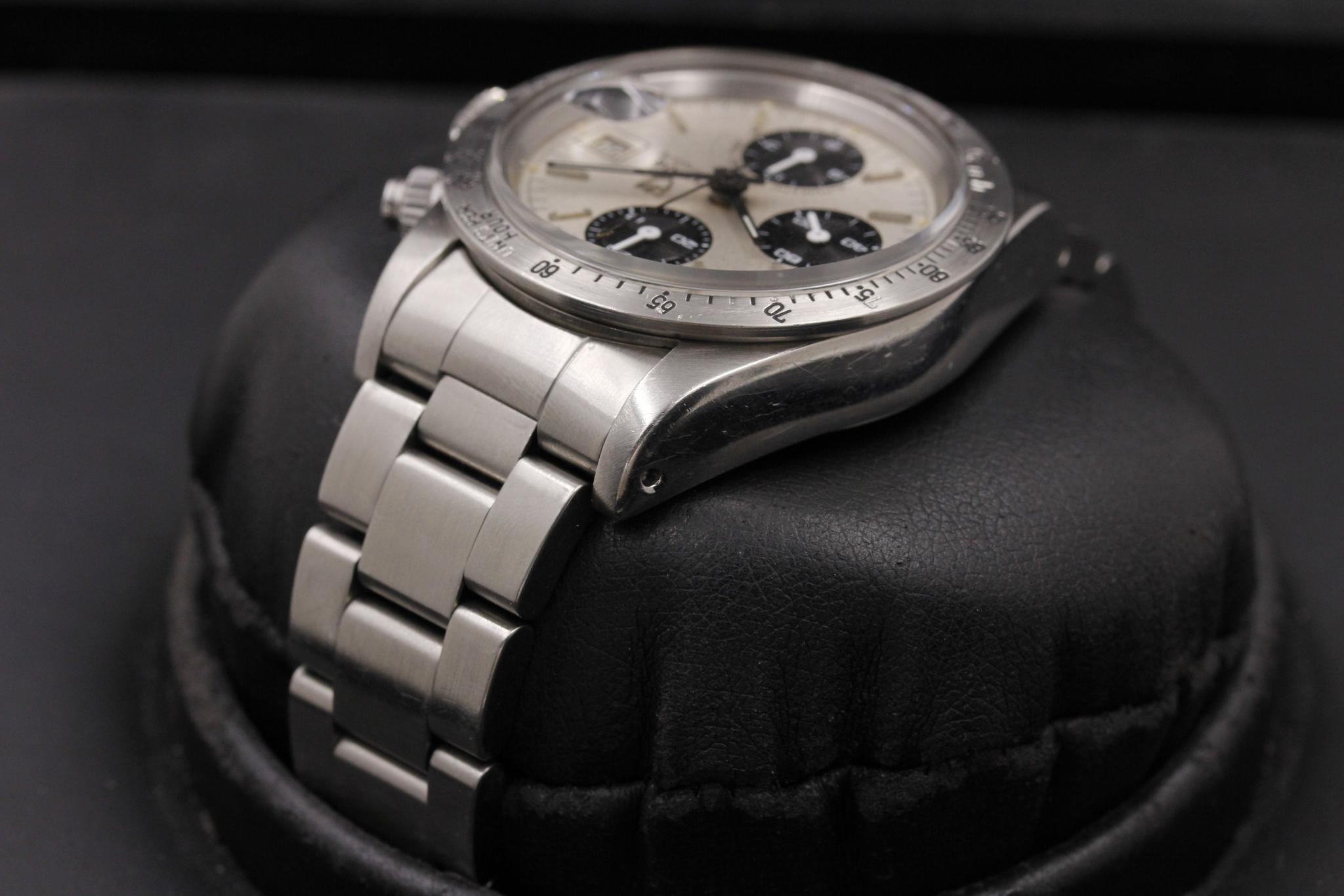 Watch Image 5