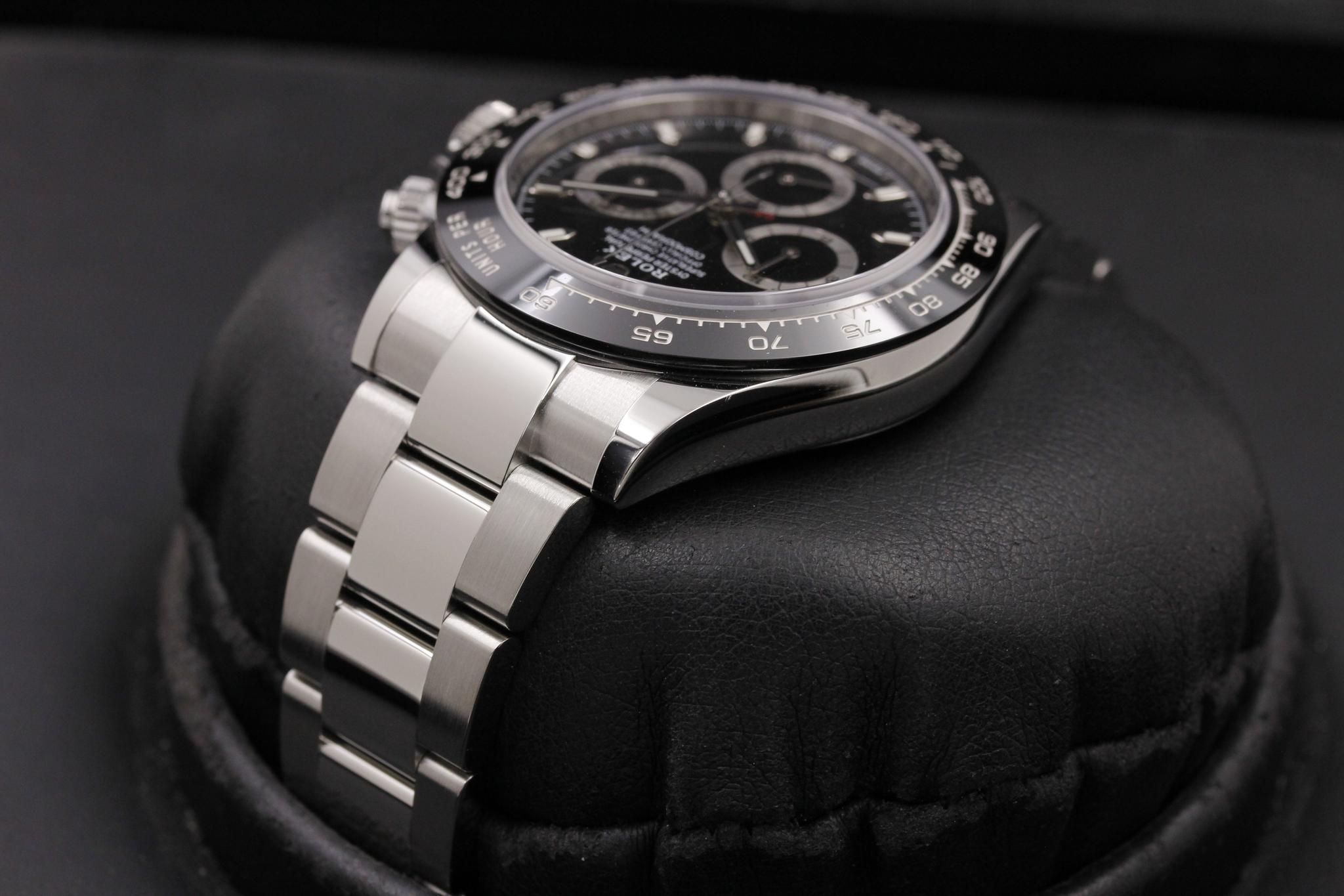 Watch Image 5