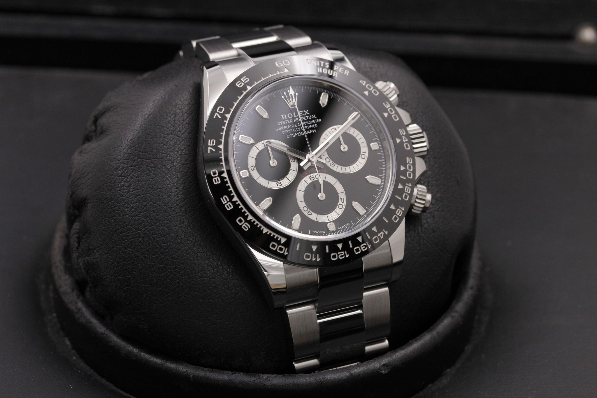 Watch Image 10