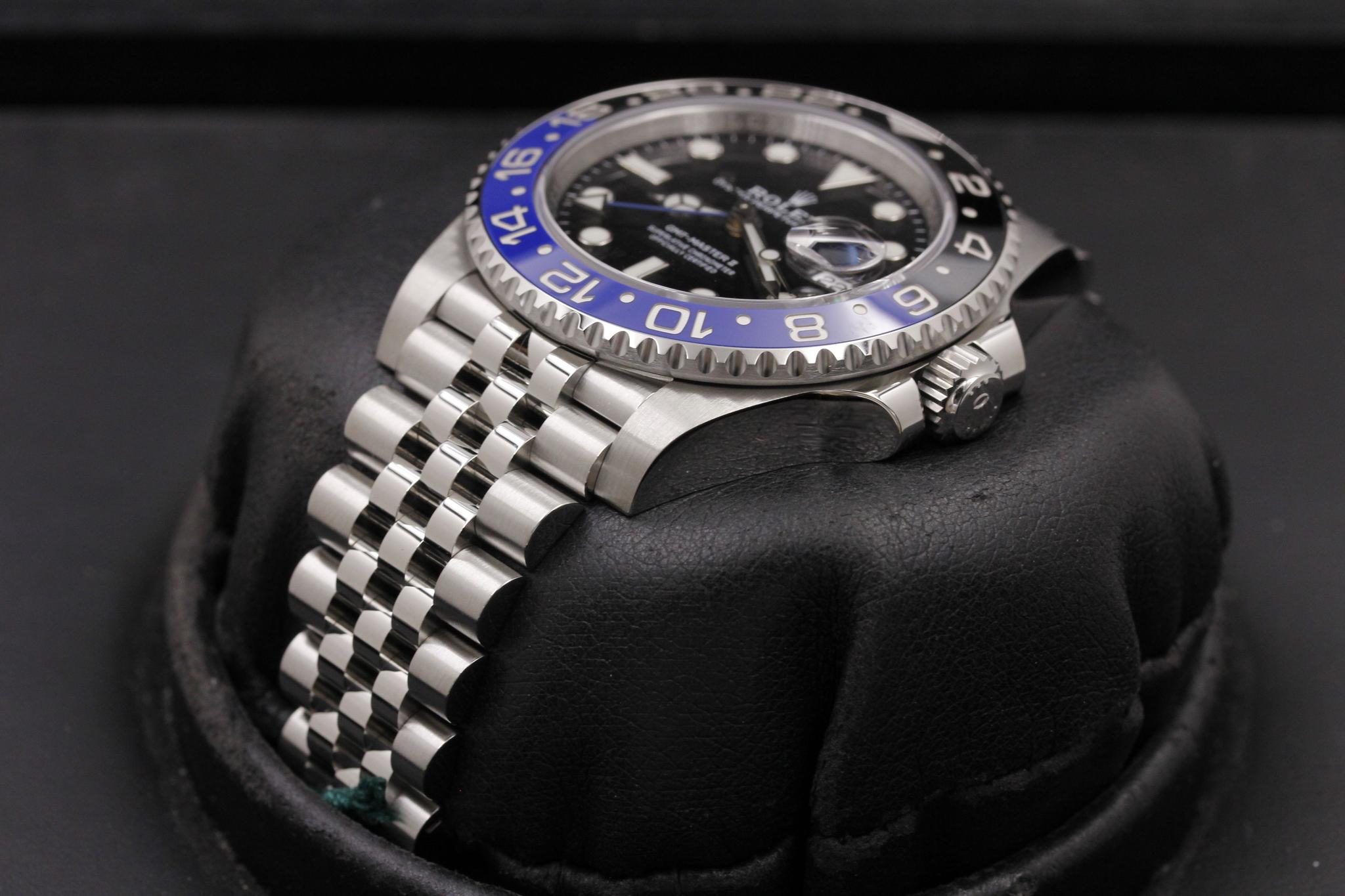 Watch Image 2