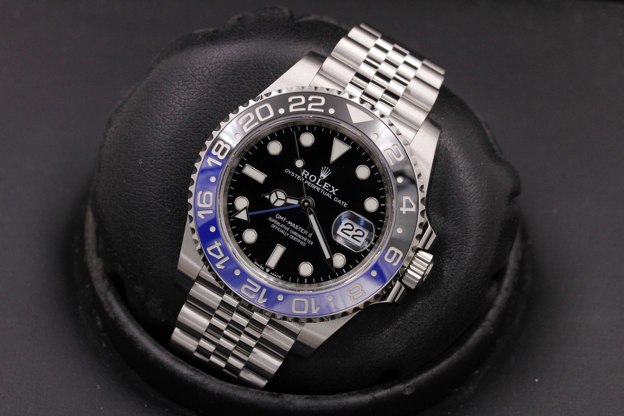 Watch Image 9