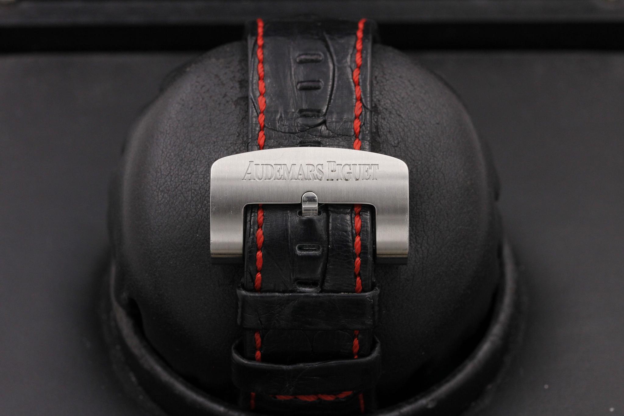 Watch Image 8