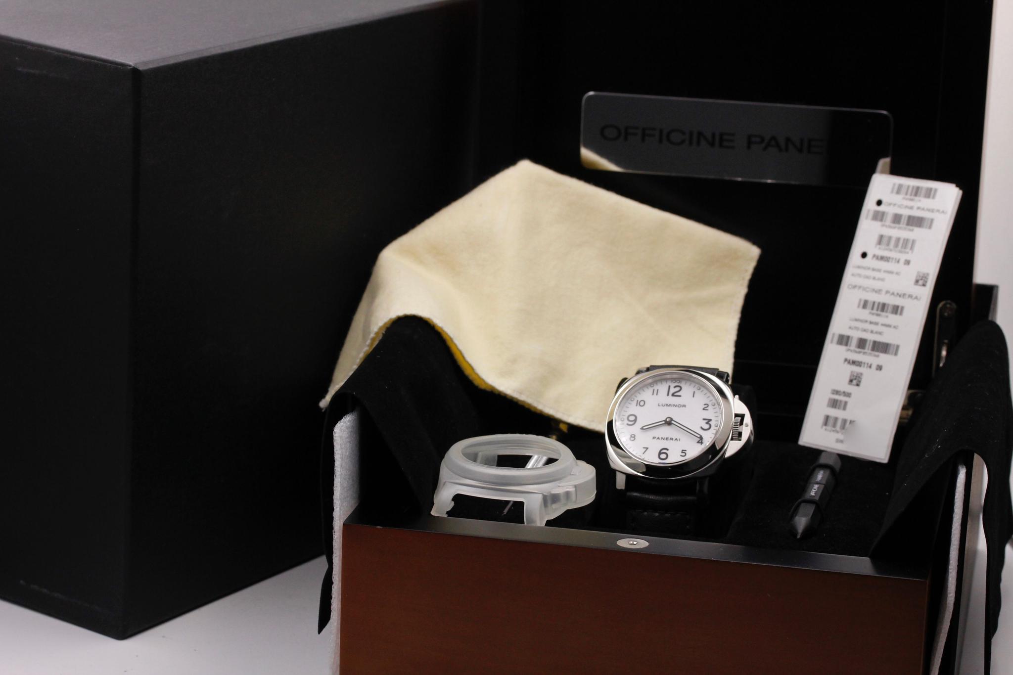 Watch Image 11