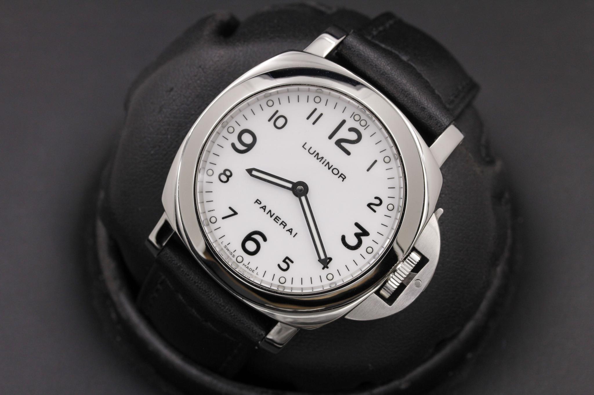 Watch Image 9