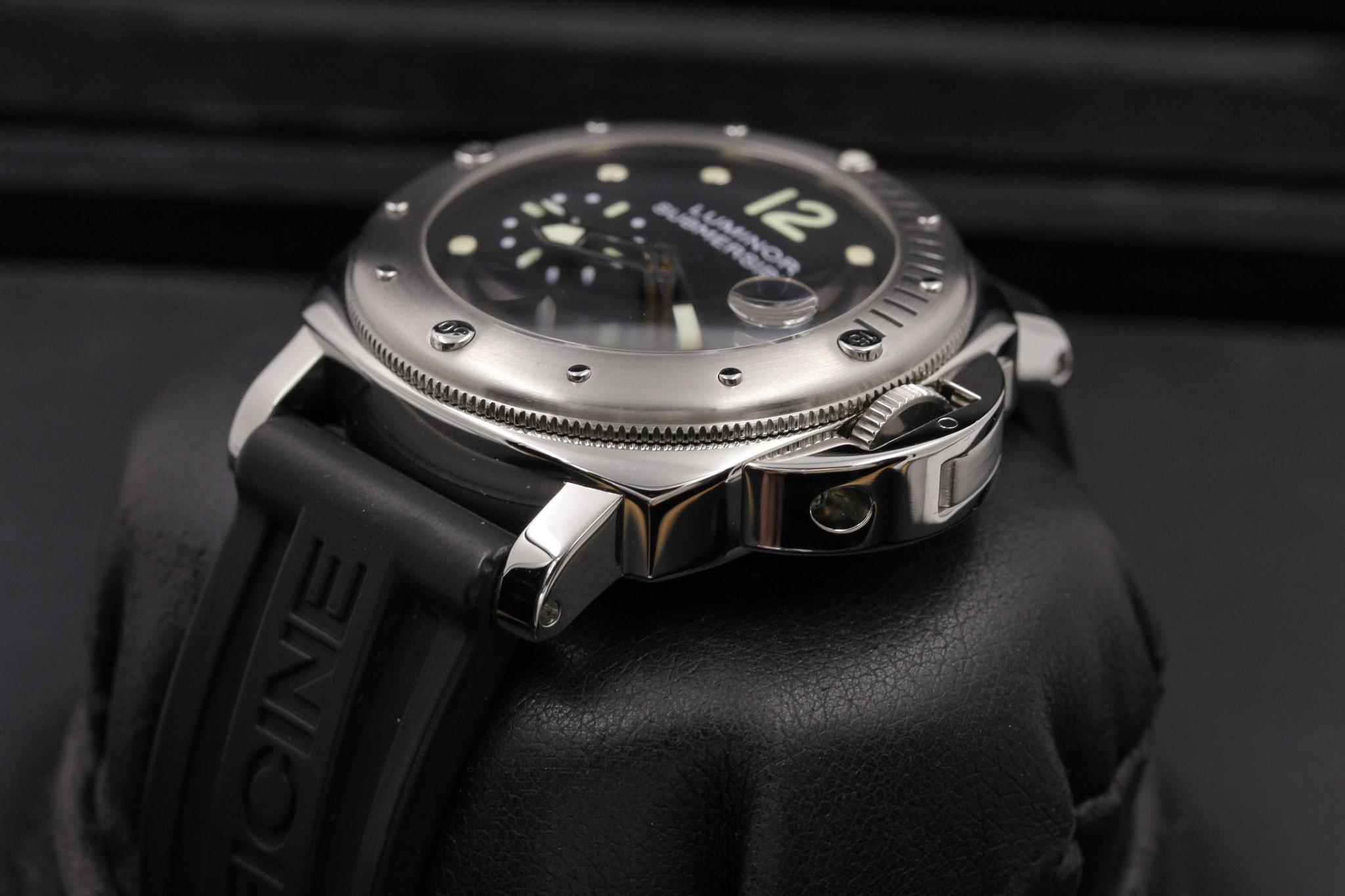 Watch Image 2